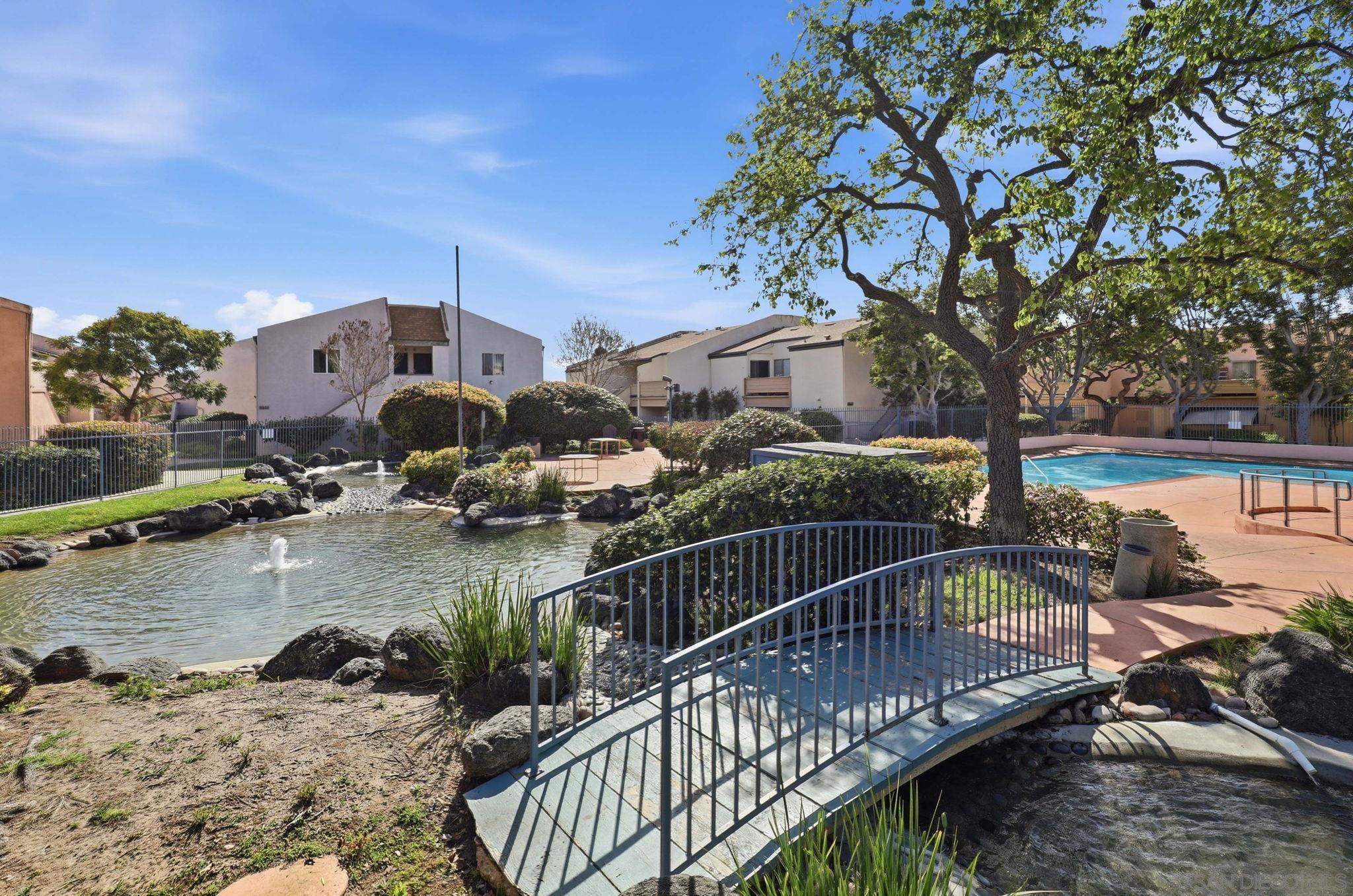 Detail Gallery Image 21 of 22 For 3262  Ashford St  #F,  San Diego,  CA 92111 - 2 Beds | 1/1 Baths