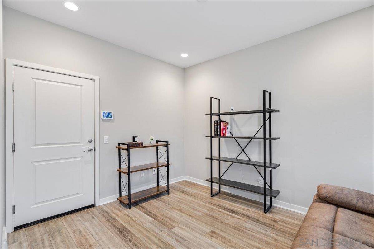 Detail Gallery Image 13 of 38 For 2548 S Escondido Blvd  #906,  Escondido,  CA 92025 - 3 Beds | 2/2 Baths