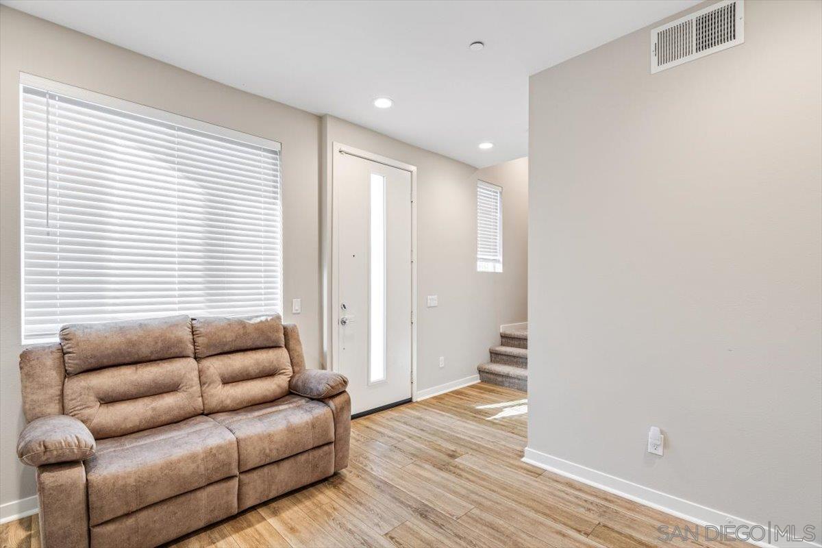 Detail Gallery Image 14 of 38 For 2548 S Escondido Blvd  #906,  Escondido,  CA 92025 - 3 Beds | 2/2 Baths