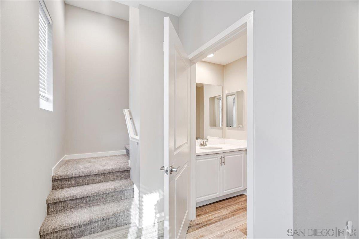 Detail Gallery Image 15 of 38 For 2548 S Escondido Blvd  #906,  Escondido,  CA 92025 - 3 Beds | 2/2 Baths