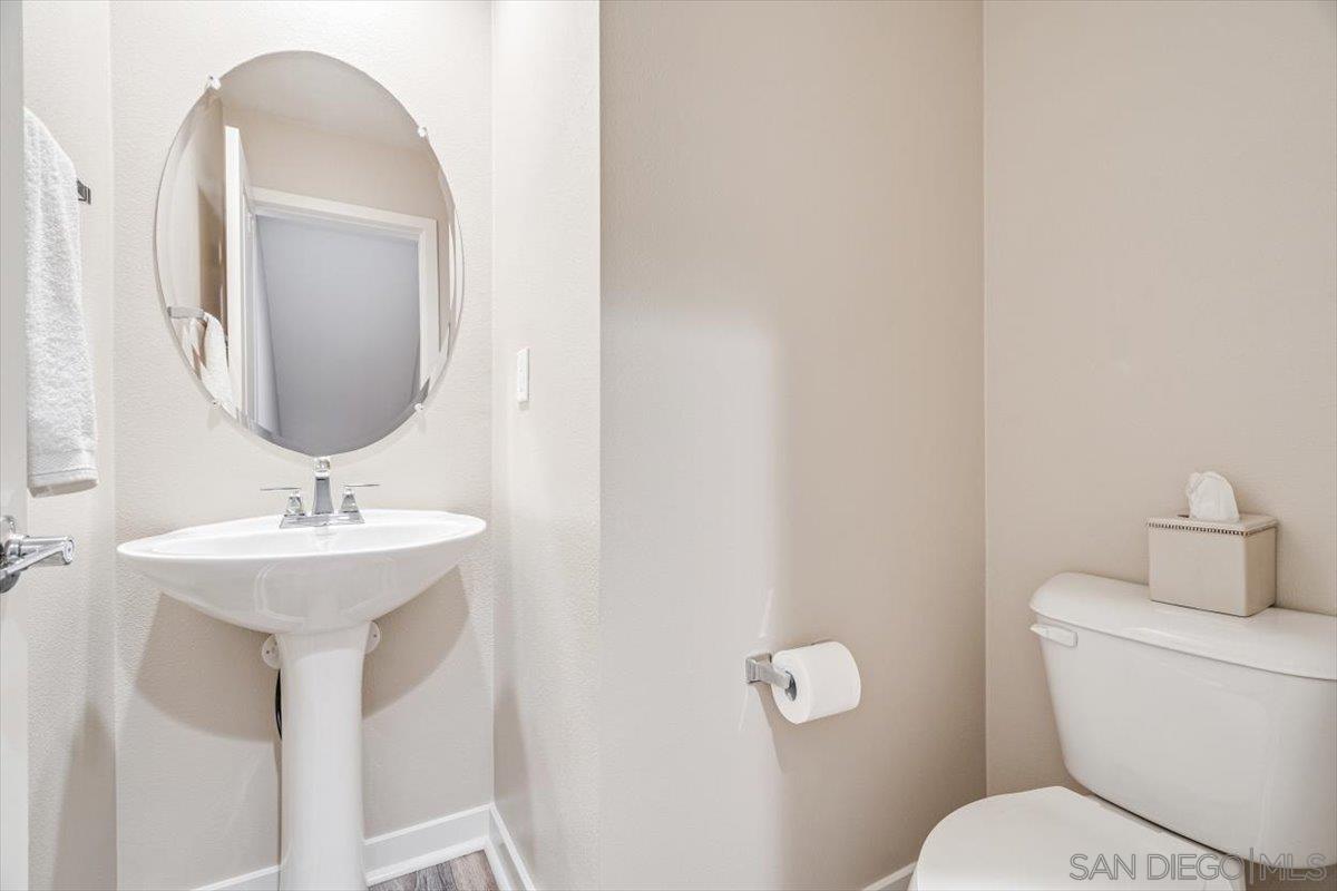 Detail Gallery Image 17 of 38 For 2548 S Escondido Blvd  #906,  Escondido,  CA 92025 - 3 Beds | 2/2 Baths