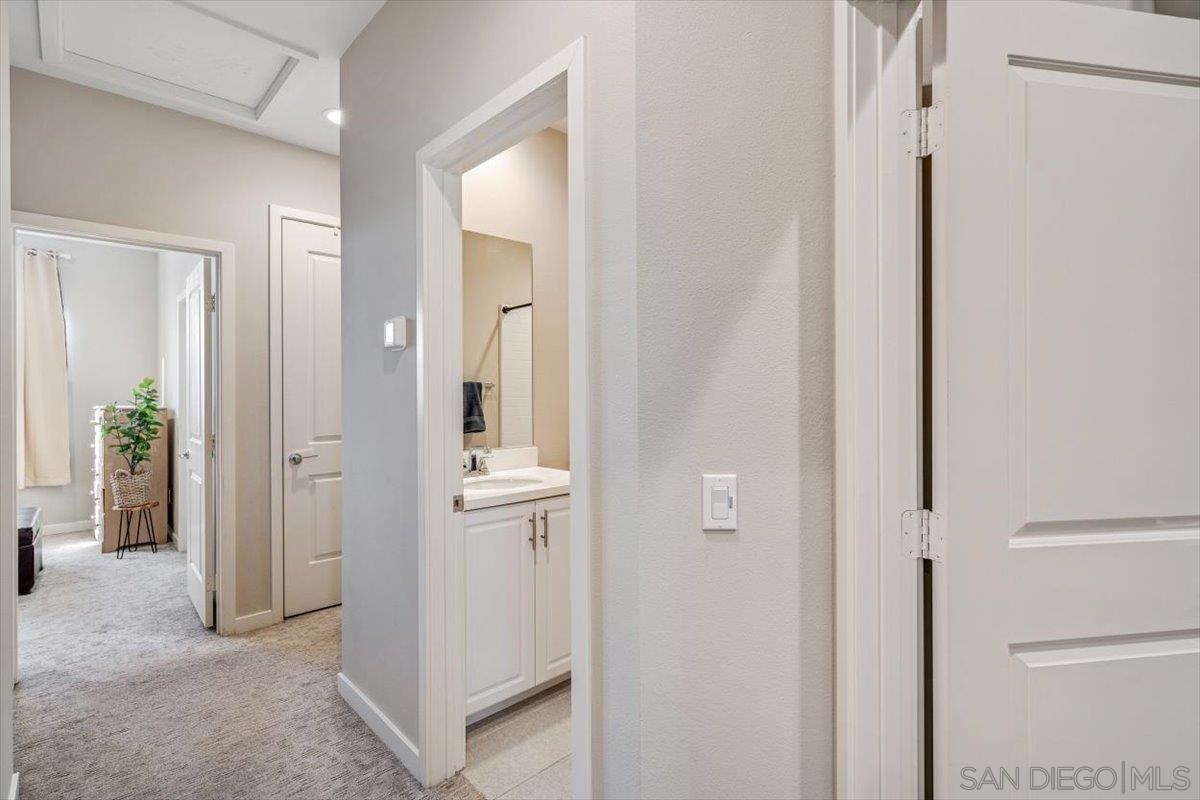 Detail Gallery Image 24 of 38 For 2548 S Escondido Blvd  #906,  Escondido,  CA 92025 - 3 Beds | 2/2 Baths