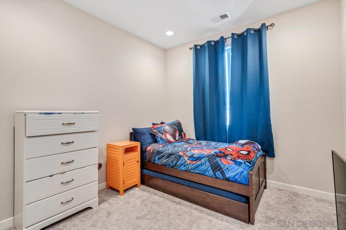 Detail Gallery Image 28 of 38 For 2548 S Escondido Blvd  #906,  Escondido,  CA 92025 - 3 Beds | 2/2 Baths