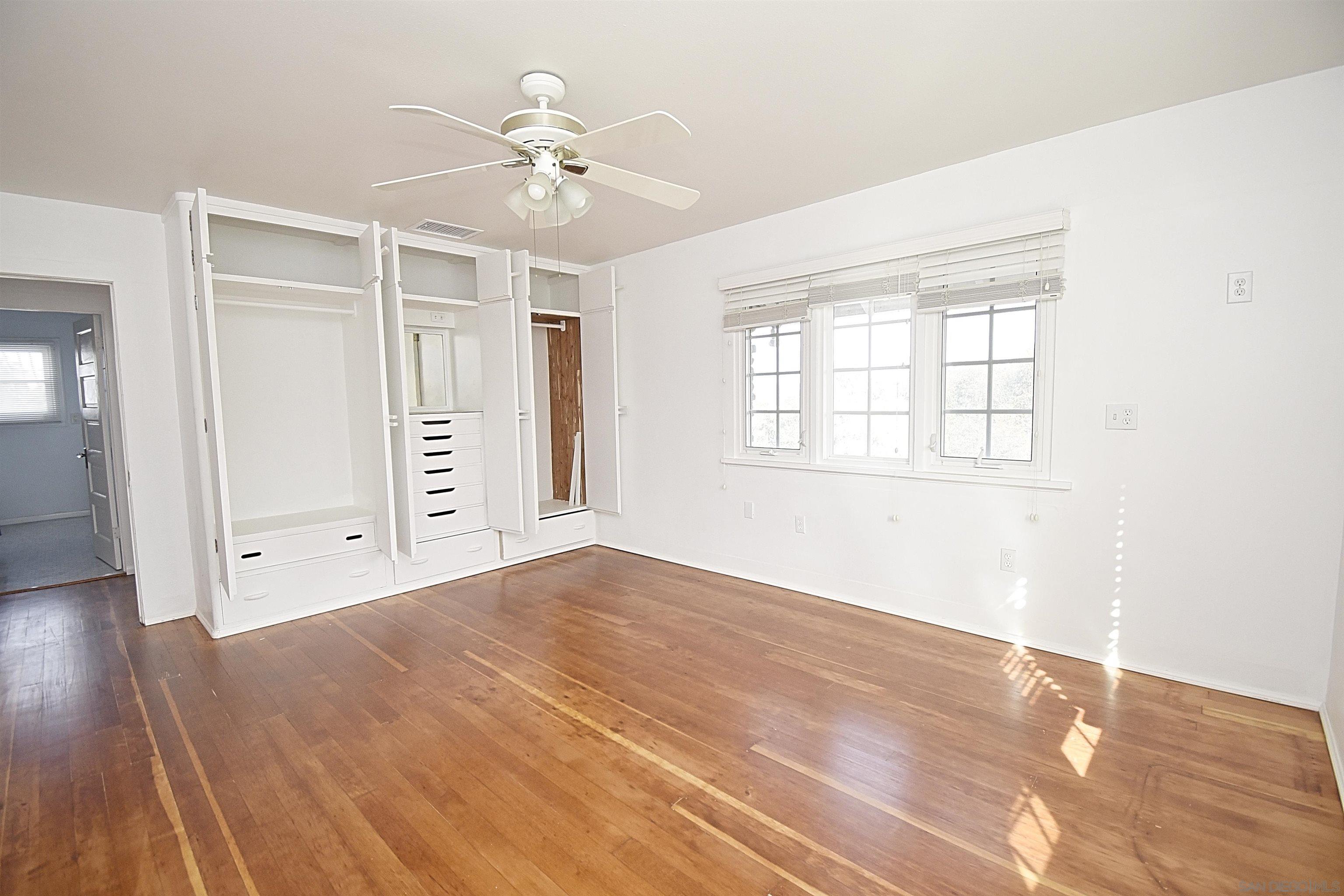 Detail Gallery Image 23 of 73 For 4778  Panorama Drive, San Diego,  CA 92116 - 6 Beds | 2 Baths