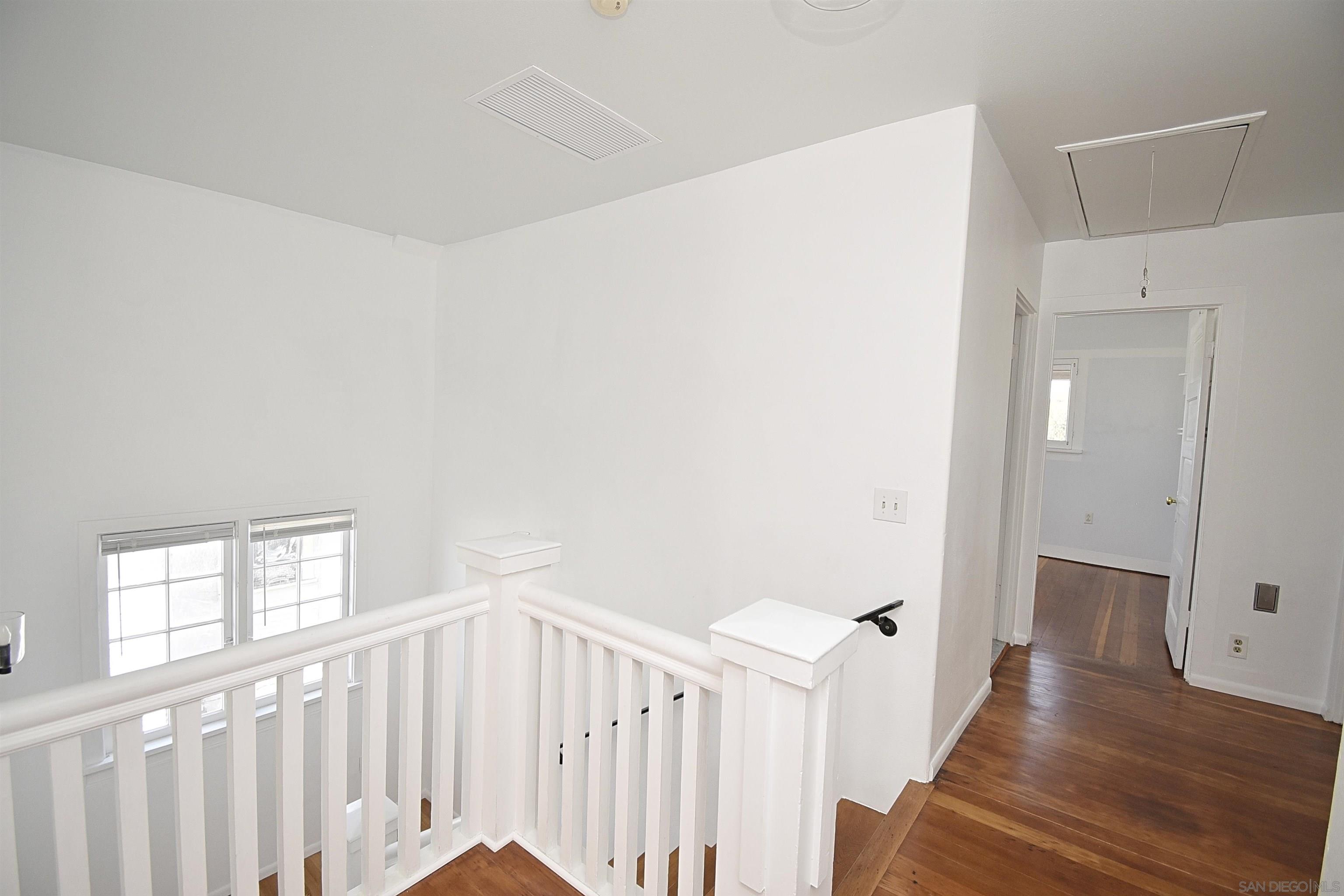 Detail Gallery Image 30 of 73 For 4778  Panorama Drive, San Diego,  CA 92116 - 6 Beds | 2 Baths