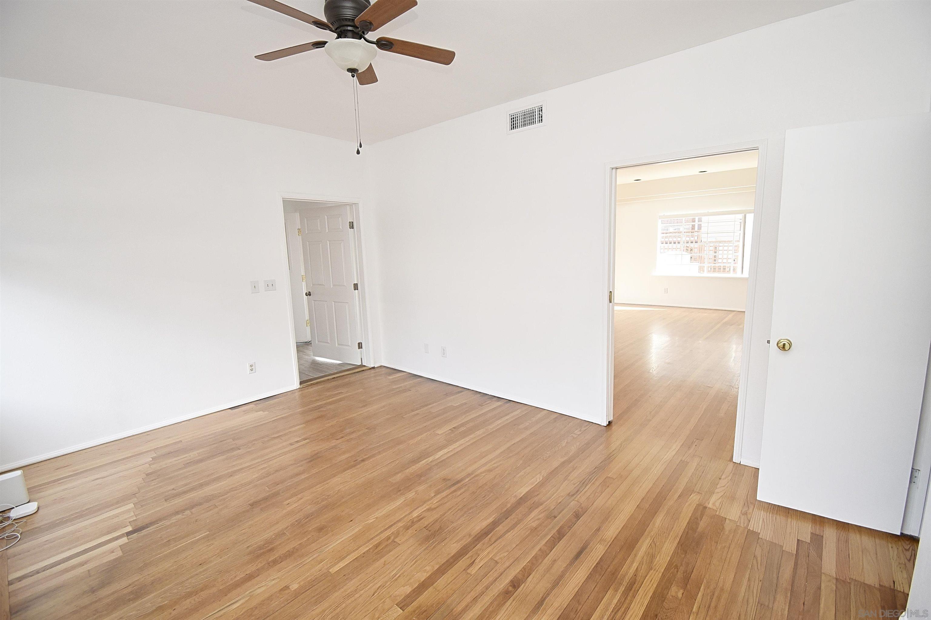 Detail Gallery Image 38 of 73 For 4778  Panorama Drive, San Diego,  CA 92116 - 6 Beds | 2 Baths