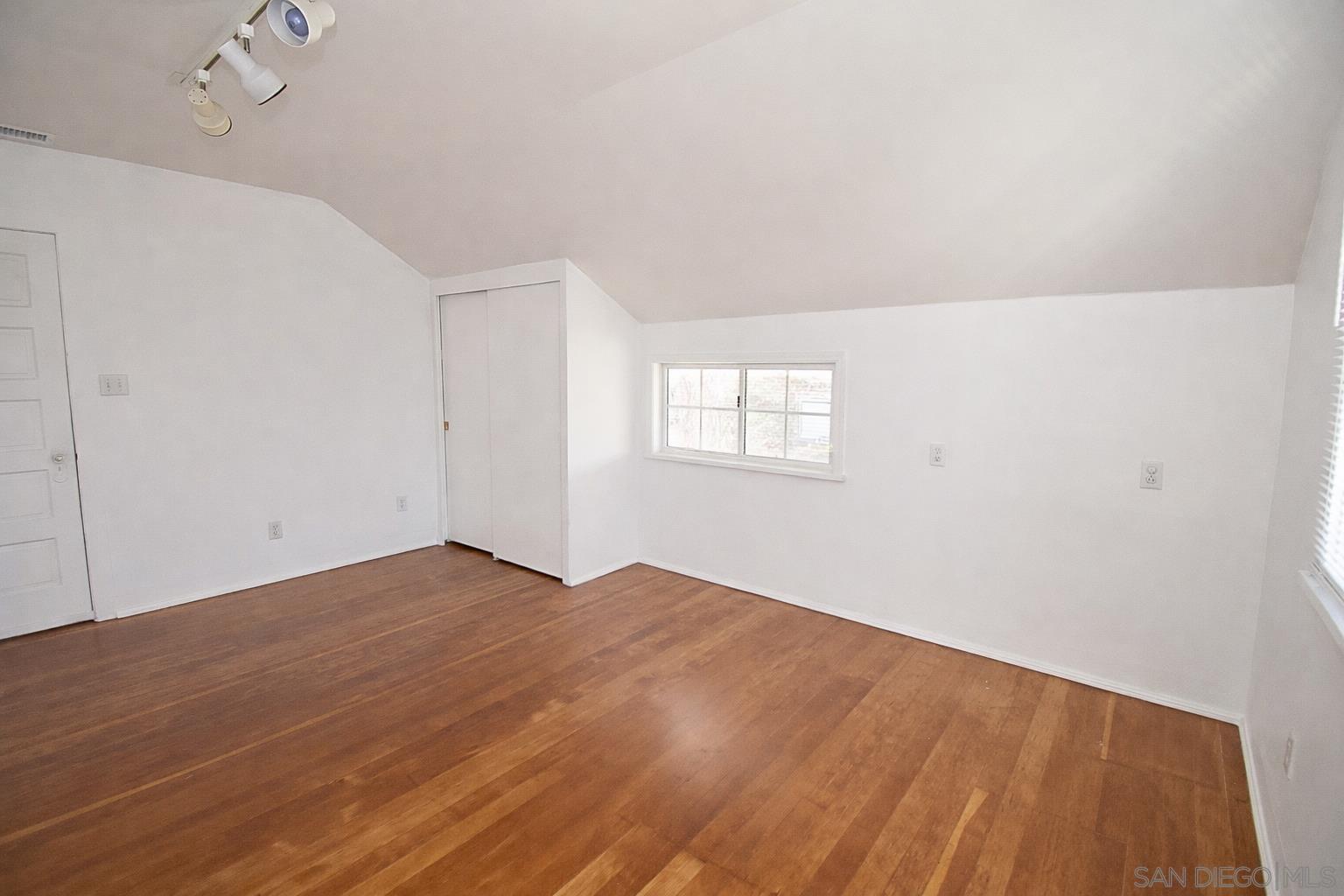 Detail Gallery Image 42 of 73 For 4778  Panorama Drive, San Diego,  CA 92116 - 6 Beds | 2 Baths