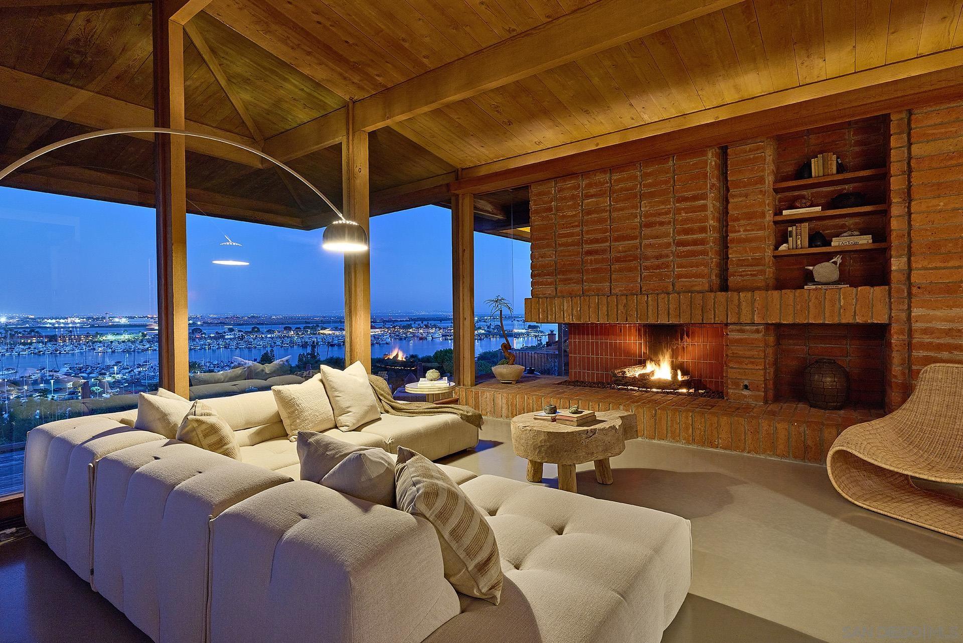 Detail Gallery Image 26 of 29 For 3016  Rogers Street, San Diego,  CA 92106 - 3 Beds | 3/1 Baths