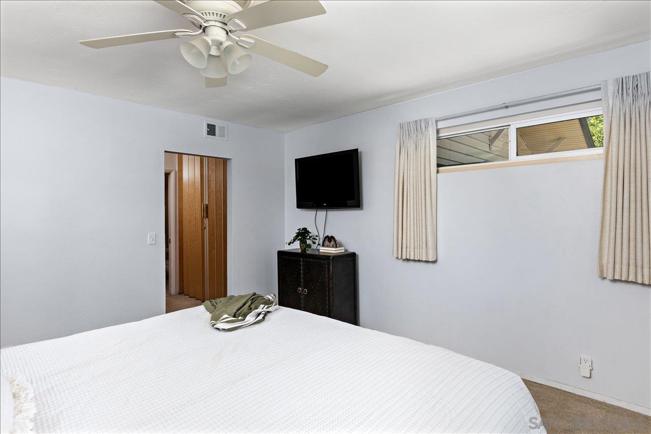 Detail Gallery Image 18 of 49 For 1109  via La Cuesta, Escondido,  CA 92029 - 4 Beds | 2 Baths