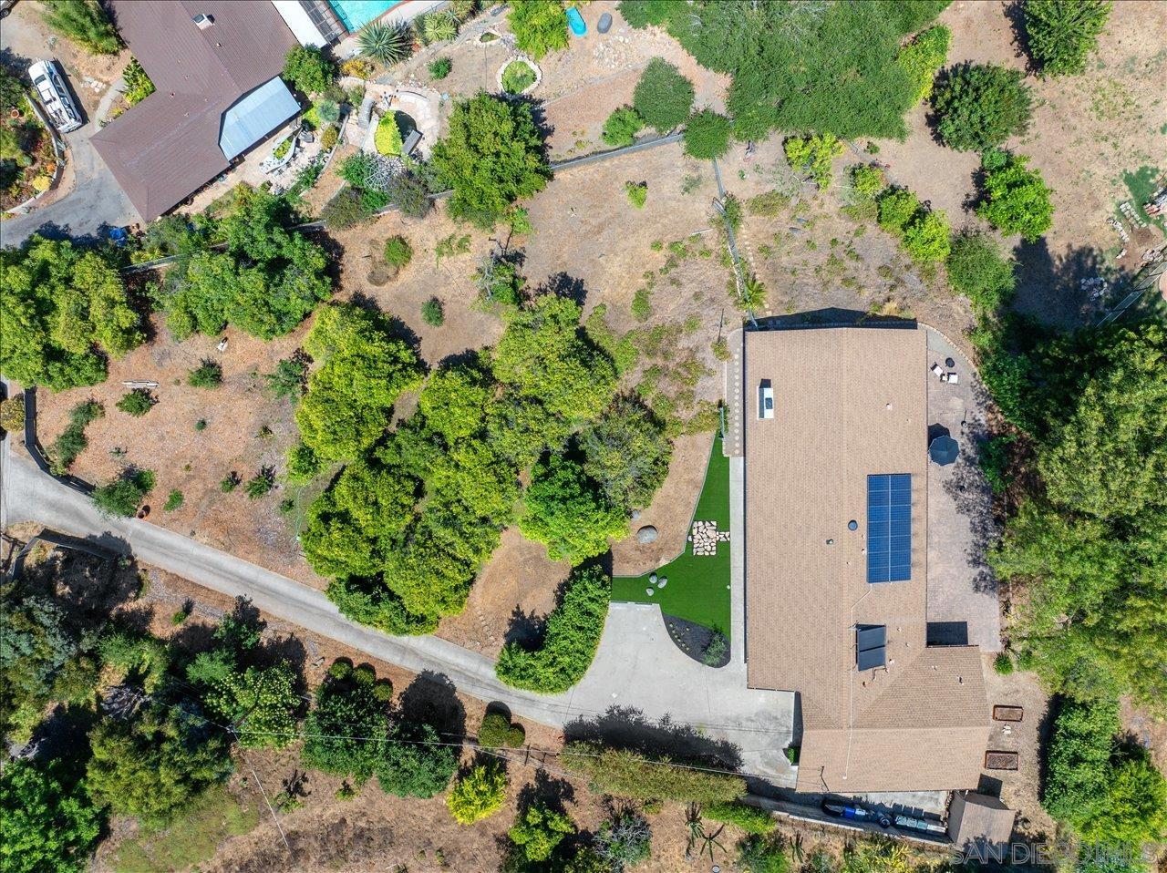 Detail Gallery Image 29 of 49 For 1109  via La Cuesta, Escondido,  CA 92029 - 4 Beds | 2 Baths