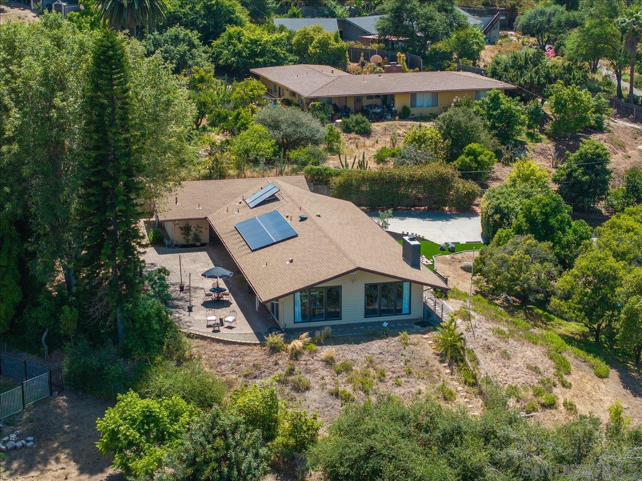 Detail Gallery Image 34 of 49 For 1109  via La Cuesta, Escondido,  CA 92029 - 4 Beds | 2 Baths