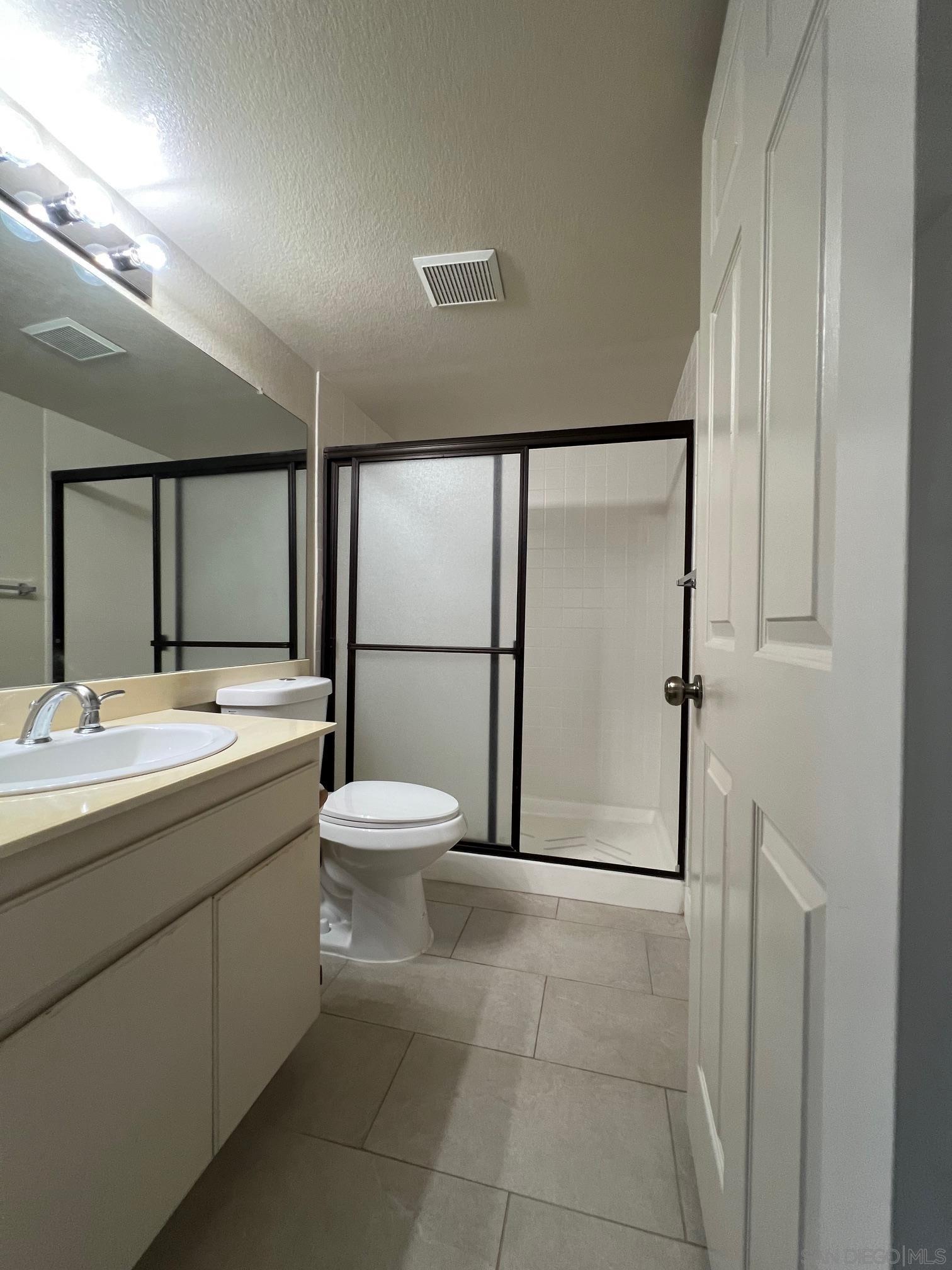 Detail Gallery Image 20 of 55 For 672  Chateau Place, Escondido,  CA 92029 - 4 Beds | 3 Baths