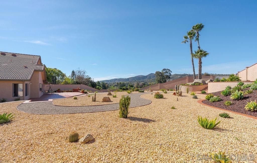 Detail Gallery Image 42 of 55 For 672  Chateau Place, Escondido,  CA 92029 - 4 Beds | 3 Baths