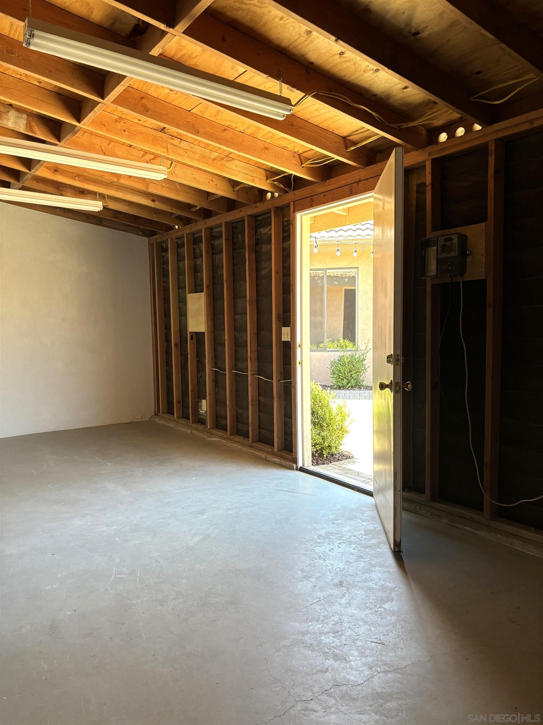 Detail Gallery Image 46 of 55 For 672  Chateau Place, Escondido,  CA 92029 - 4 Beds | 3 Baths