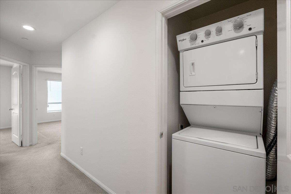 Detail Gallery Image 14 of 34 For 2325  Verano Way, Vista,  CA 92081 - 2 Beds | 2/1 Baths
