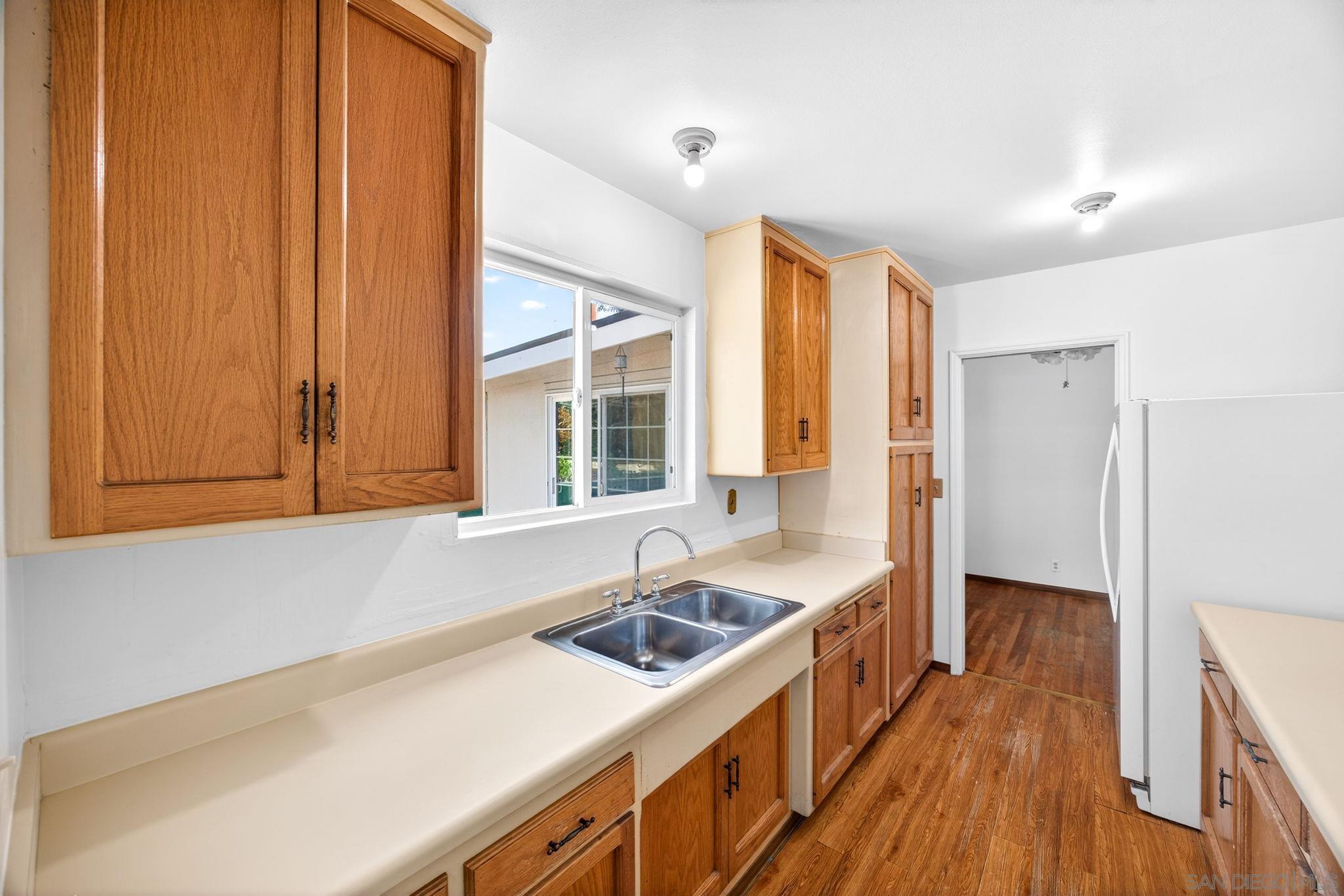 Detail Gallery Image 11 of 45 For 3451  Fairway Dr, La Mesa,  CA 91941 - 3 Beds | 2 Baths