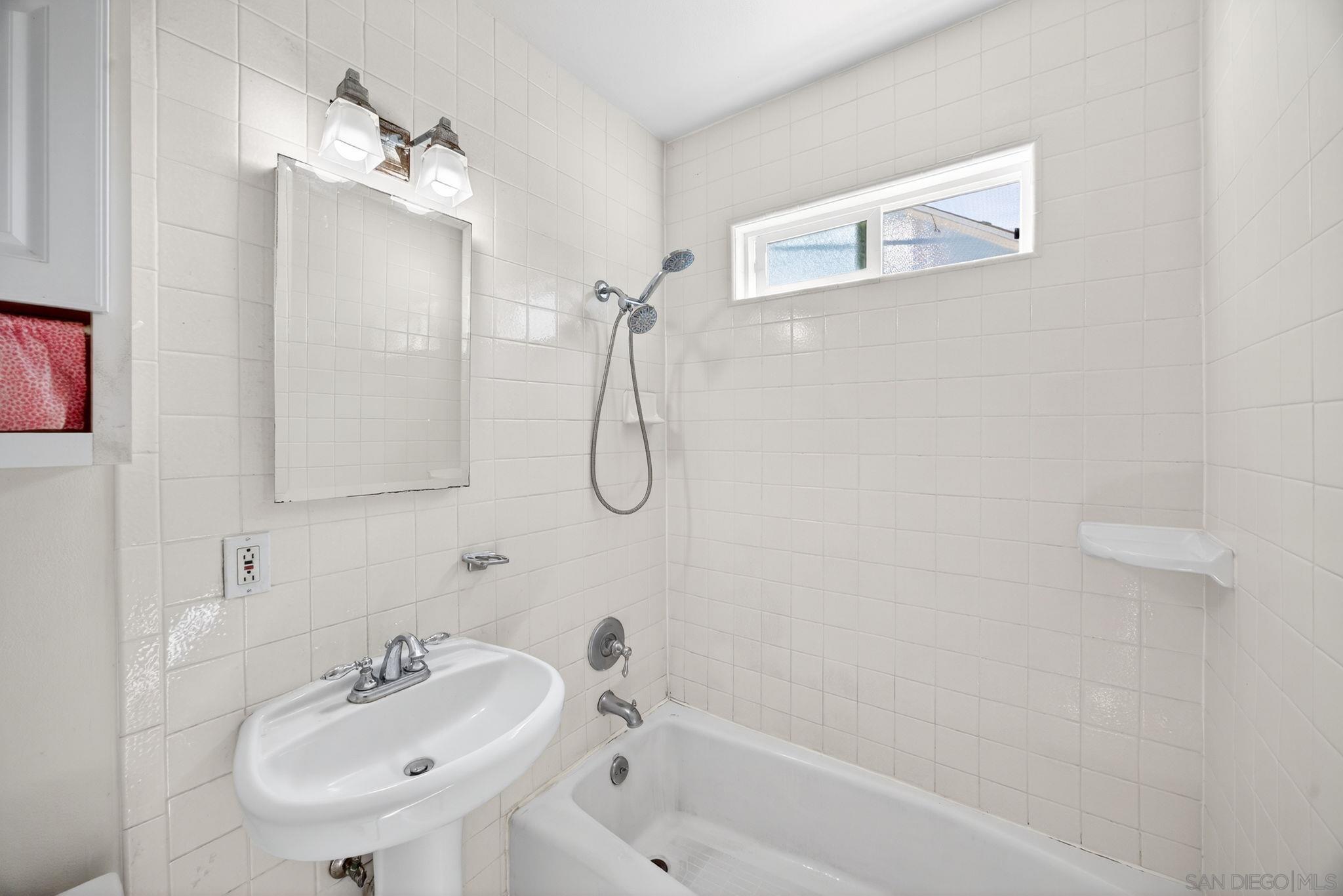 Detail Gallery Image 22 of 45 For 3451  Fairway Dr, La Mesa,  CA 91941 - 3 Beds | 2 Baths