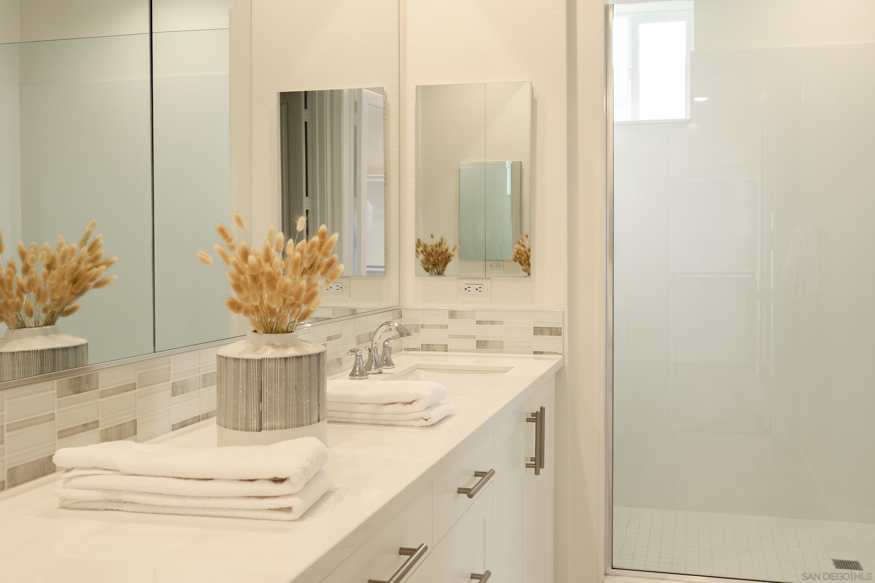 Detail Gallery Image 32 of 57 For 3269  Vestra Way, Carlsbad,  CA 92010 - 3 Beds | 2/1 Baths