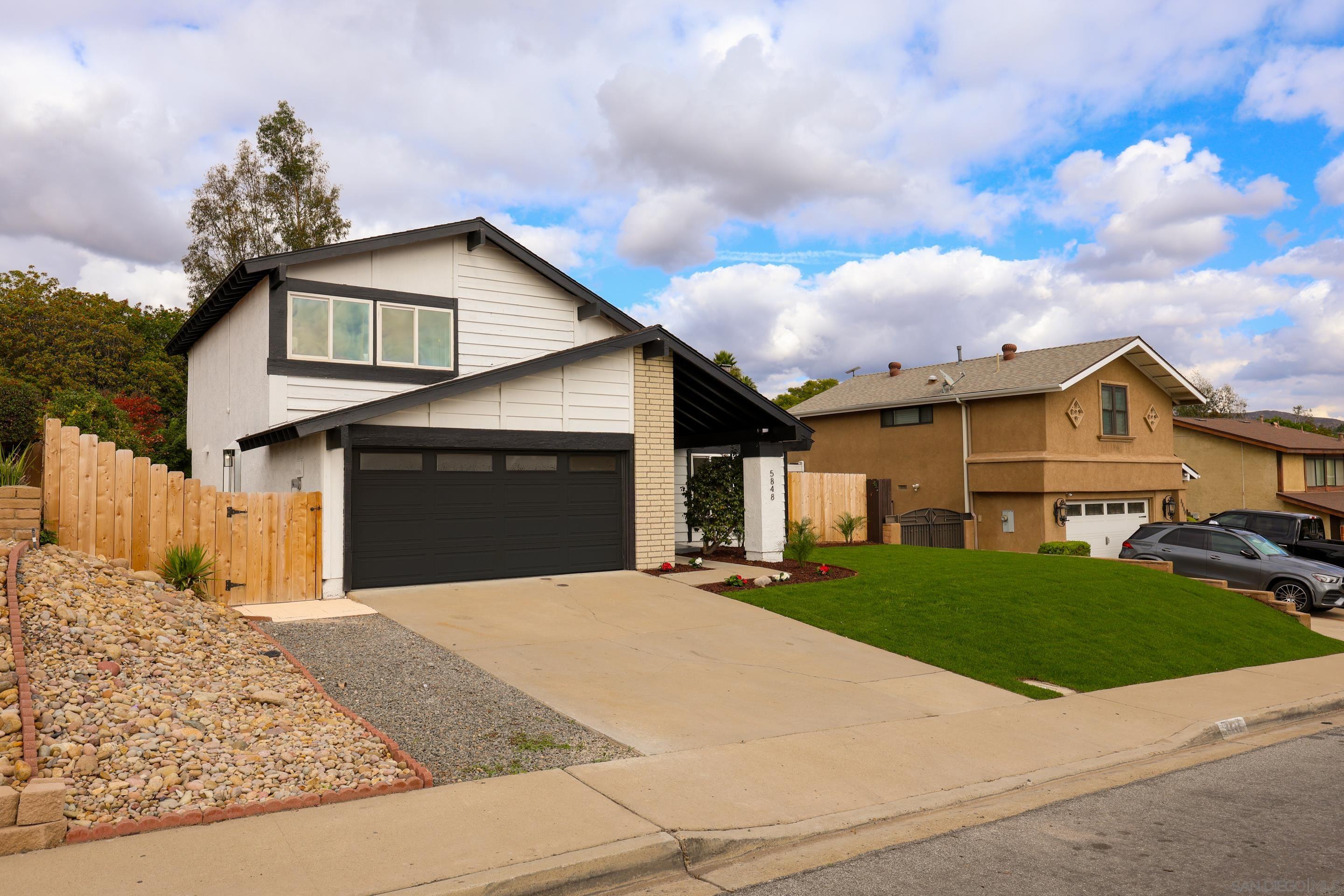 Detail Gallery Image 5 of 55 For 5848  Antigua Blvd, San Diego,  CA 92124 - 4 Beds | 2/1 Baths