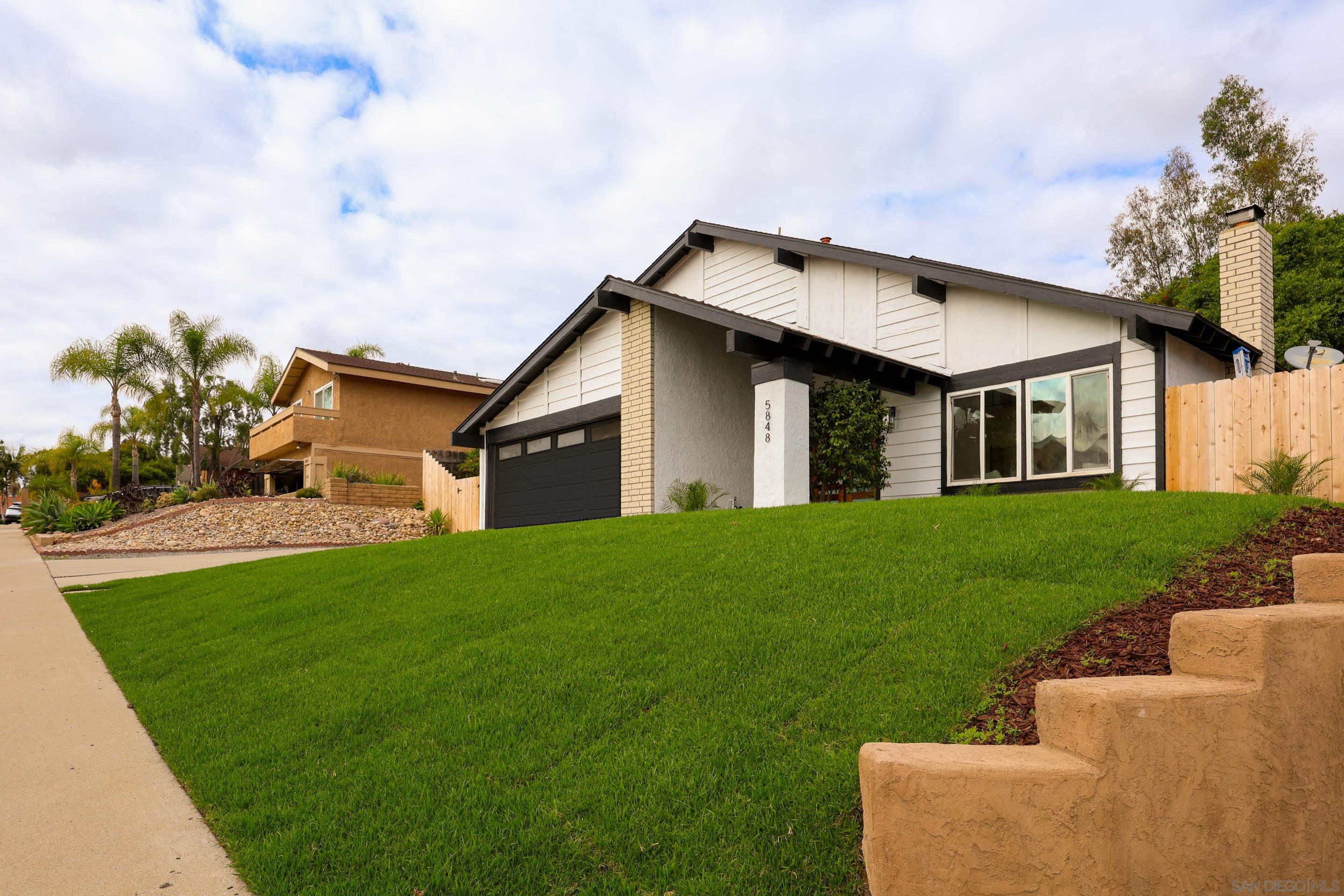 Detail Gallery Image 8 of 55 For 5848  Antigua Blvd, San Diego,  CA 92124 - 4 Beds | 2/1 Baths