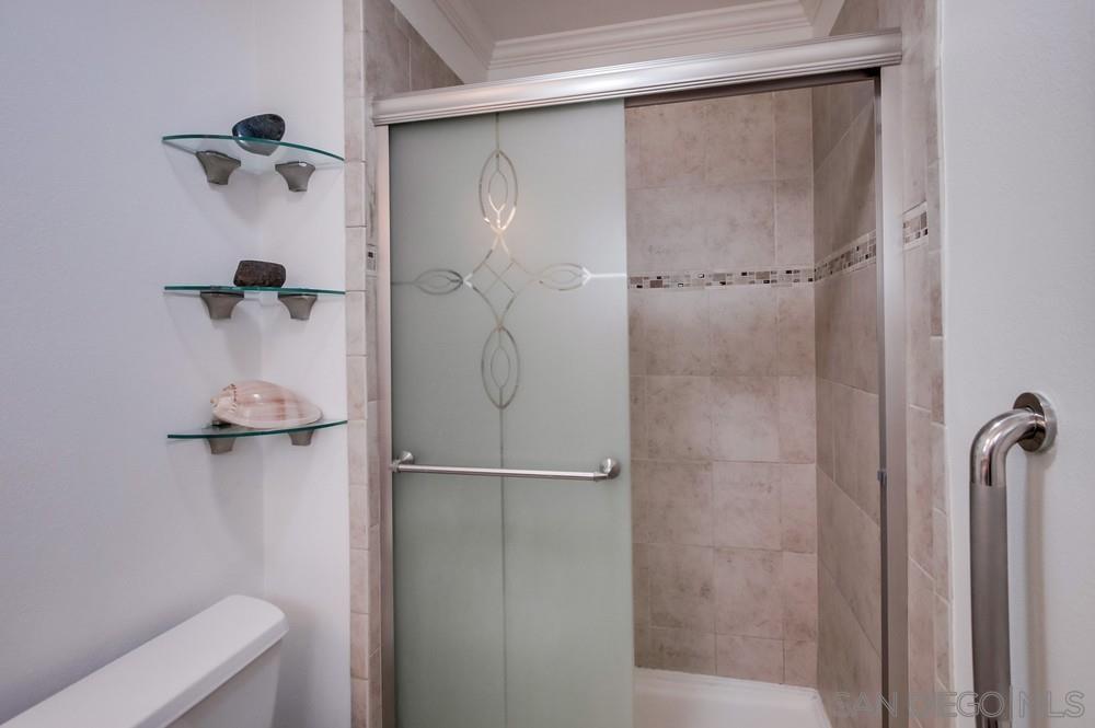 Detail Gallery Image 12 of 34 For 10520  El Nopal, Santee,  CA 92071 - 3 Beds | 2 Baths