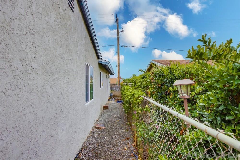 Detail Gallery Image 32 of 34 For 10520  El Nopal, Santee,  CA 92071 - 3 Beds | 2 Baths