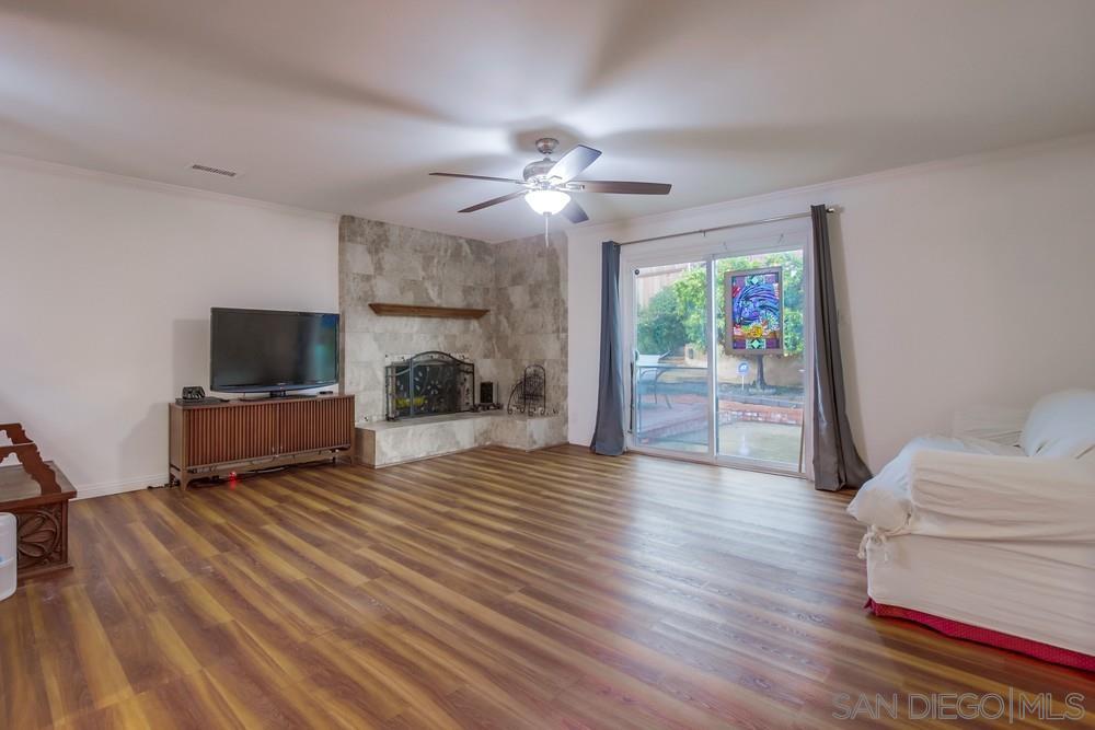 Detail Gallery Image 8 of 34 For 10520  El Nopal, Santee,  CA 92071 - 3 Beds | 2 Baths