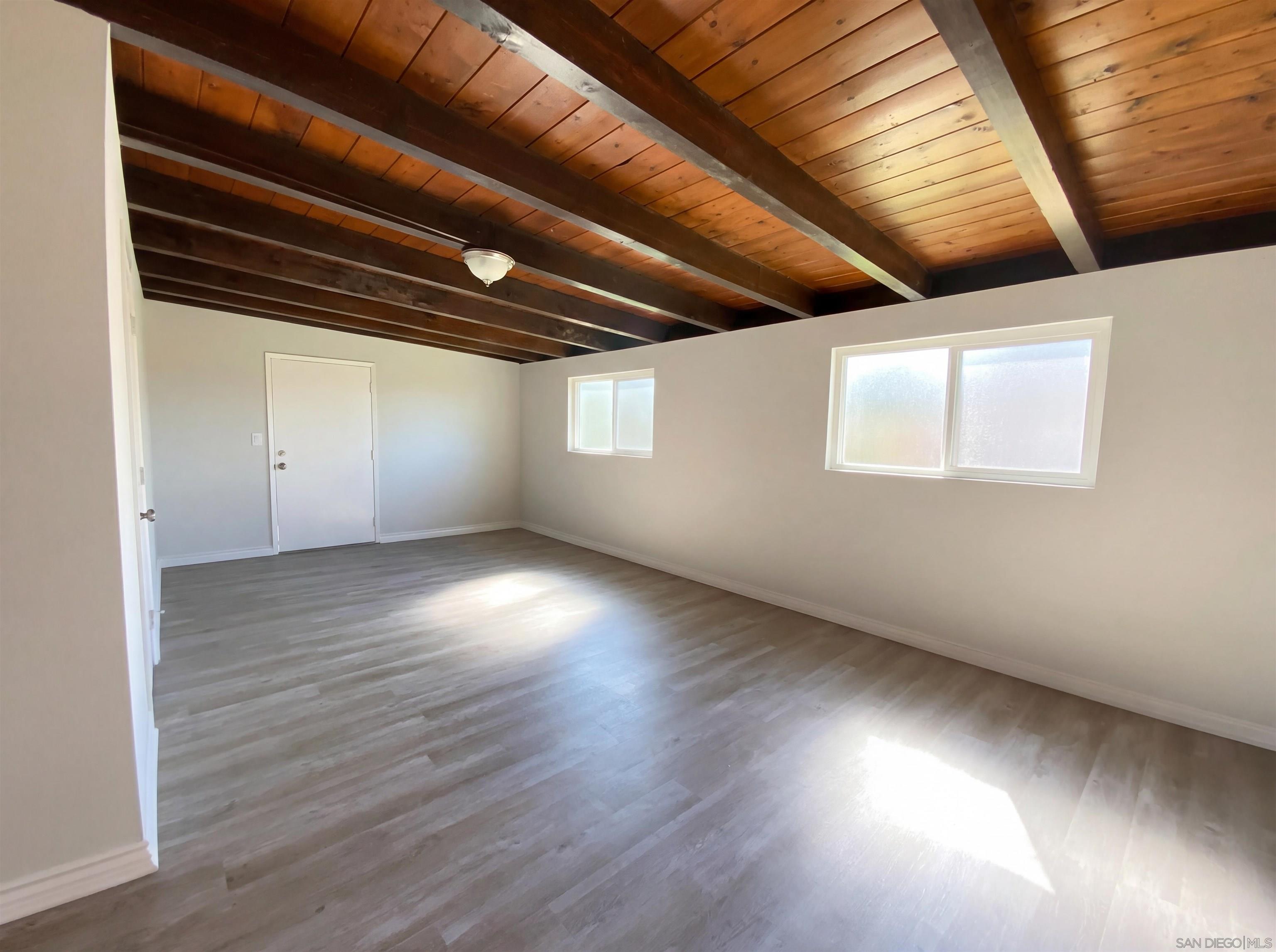 Detail Gallery Image 9 of 16 For 1268  Helix Ave, Chula Vista,  CA 91911 - 3 Beds | 1/1 Baths