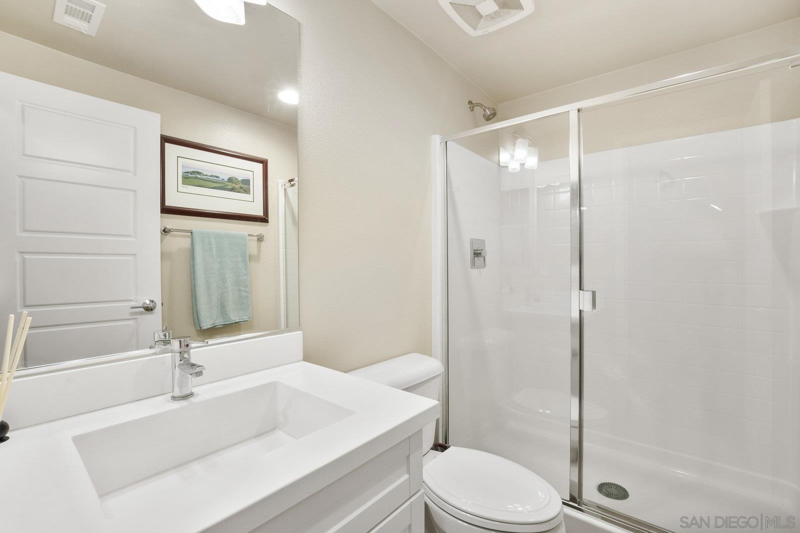 Detail Gallery Image 11 of 31 For 4541  Rainier Ave  #13,  San Diego,  CA 92120 - 4 Beds | 3 Baths