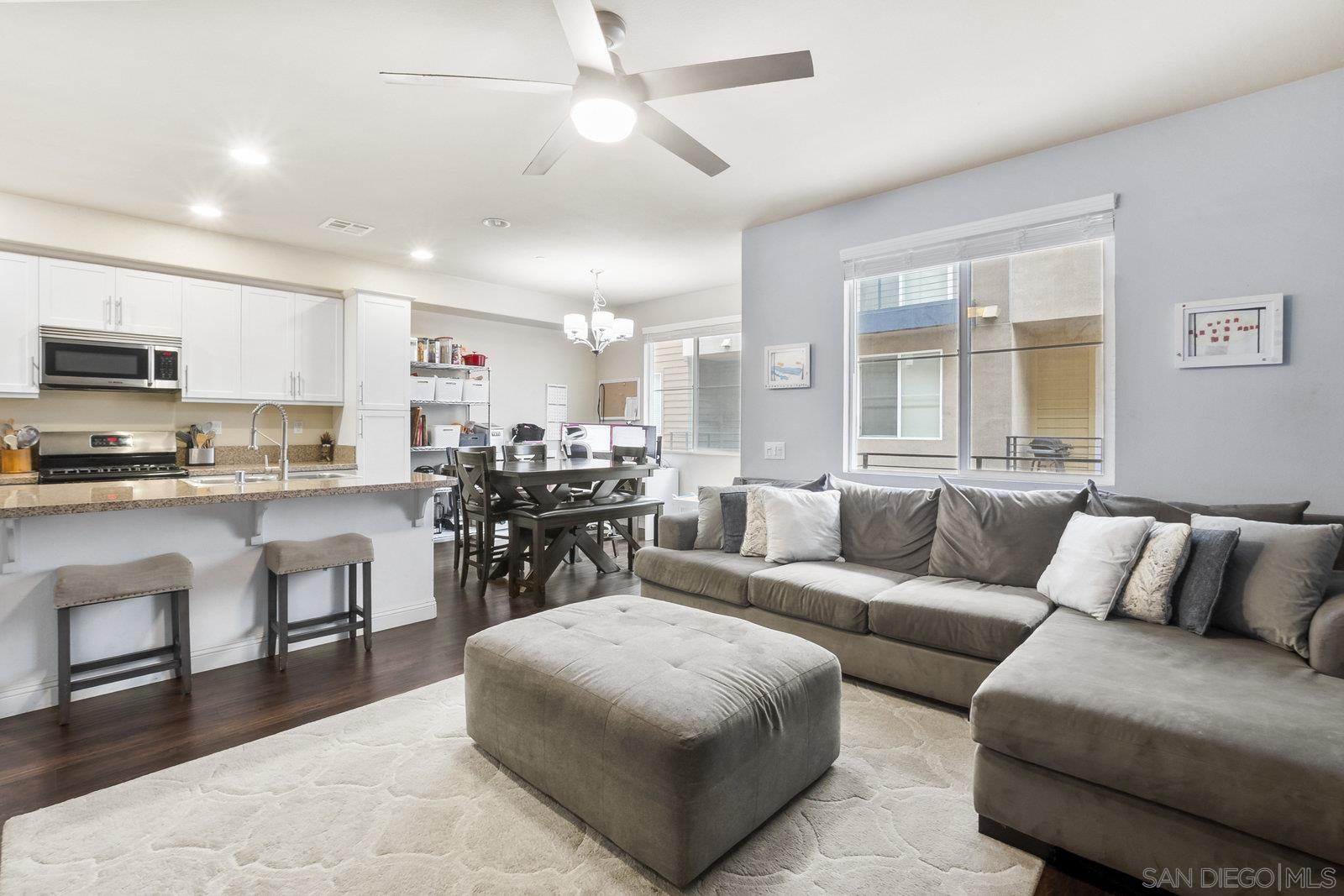 Detail Gallery Image 5 of 31 For 4541  Rainier Ave  #13,  San Diego,  CA 92120 - 4 Beds | 3 Baths