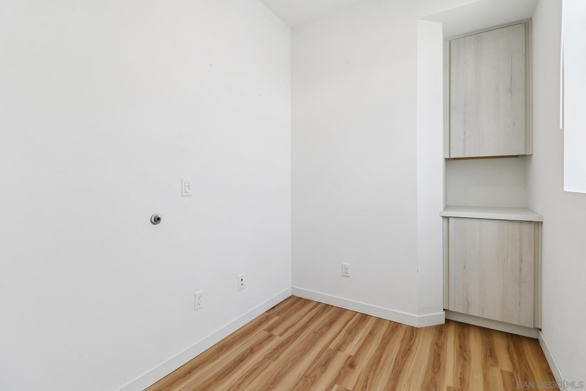 Detail Gallery Image 37 of 56 For 1166  Holly Ave  #1,  Imperial Beach,  CA 91932 - 4 Beds | 2/1 Baths