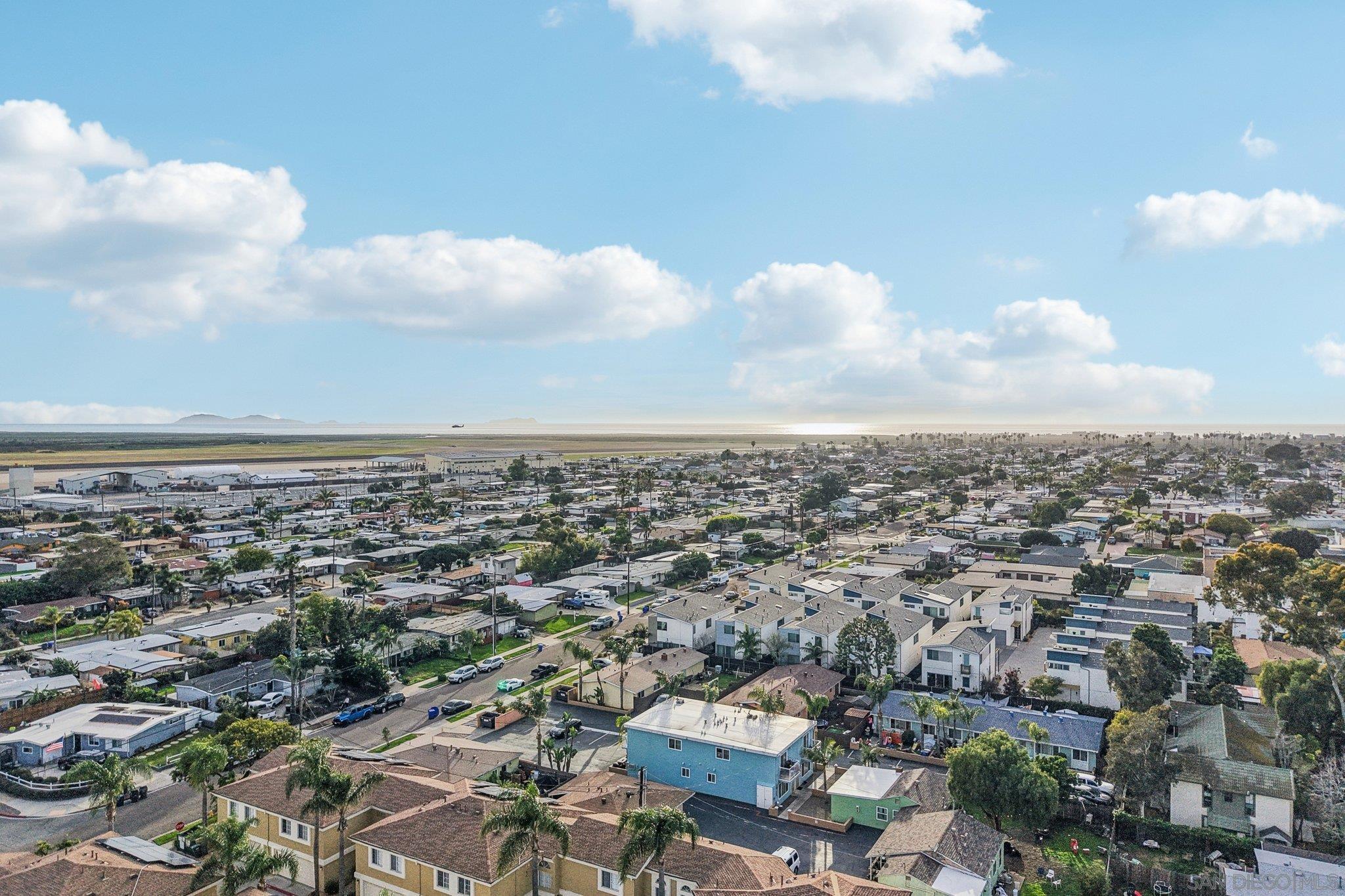 Detail Gallery Image 51 of 56 For 1166  Holly Ave  #1,  Imperial Beach,  CA 91932 - 4 Beds | 2/1 Baths