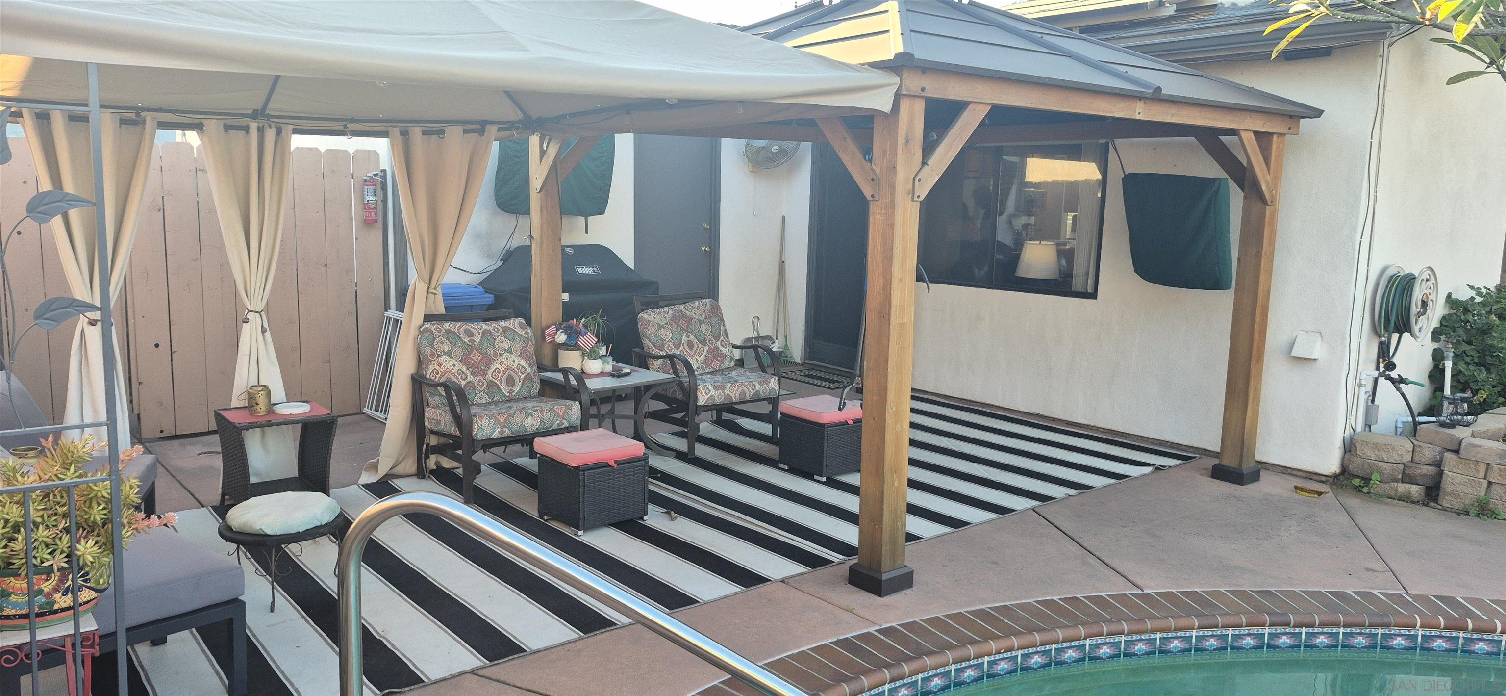 Detail Gallery Image 18 of 26 For 567  Brighthaven Ave, El Cajon,  CA 92019 - 3 Beds | 1/1 Baths