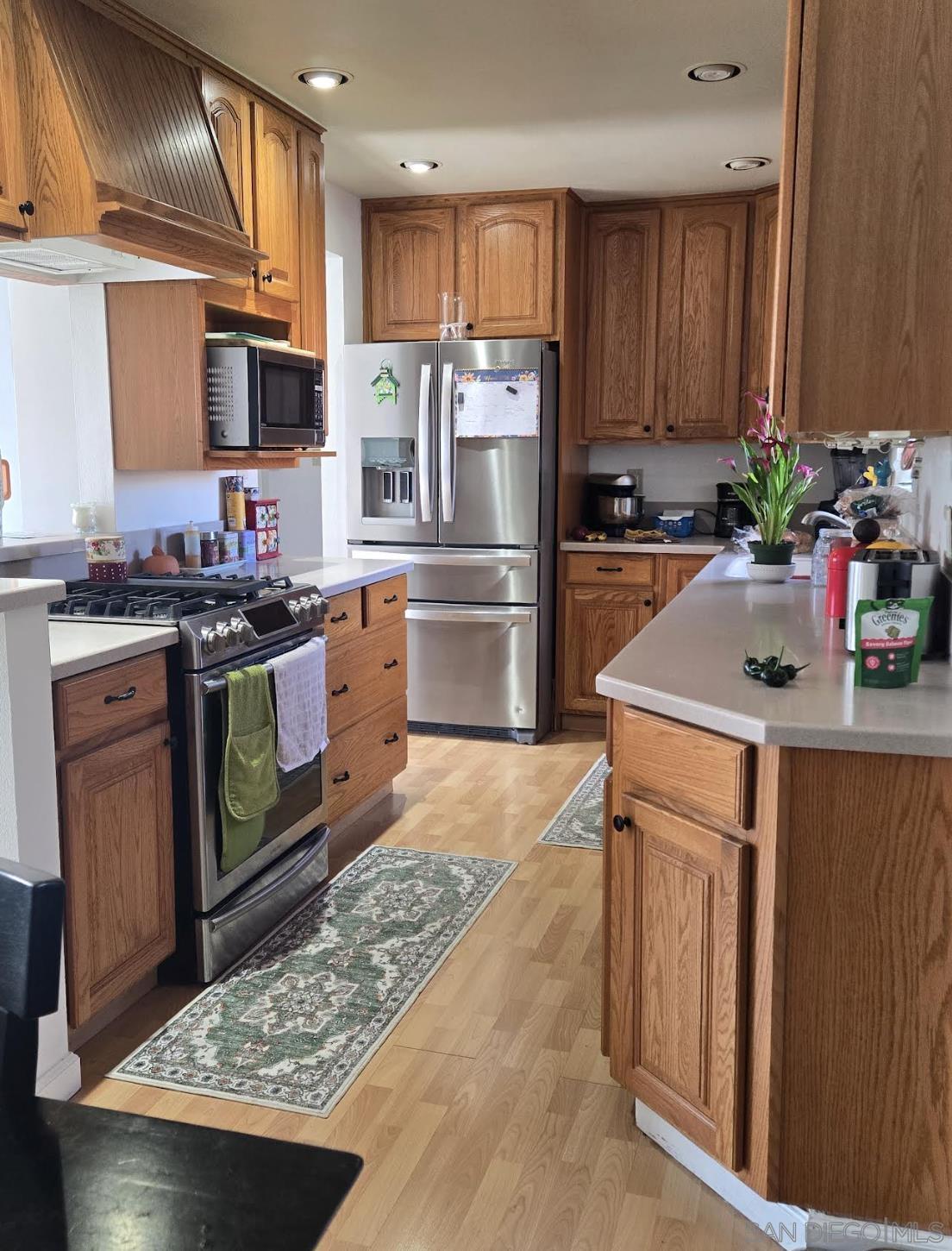 Detail Gallery Image 7 of 26 For 567  Brighthaven Ave, El Cajon,  CA 92019 - 3 Beds | 1/1 Baths