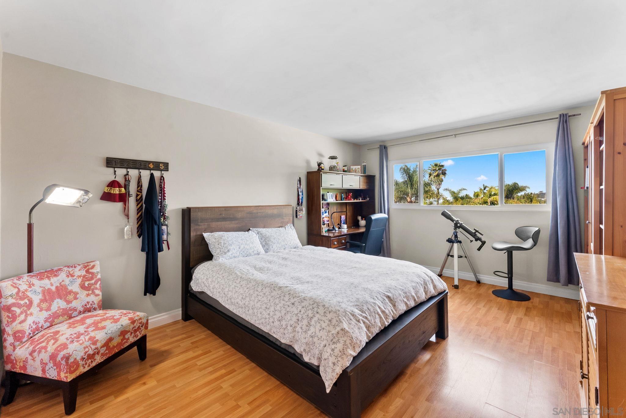 Detail Gallery Image 17 of 35 For 2360  Torrey Pines Rd  #28,  La Jolla,  CA 92037 - 3 Beds | 2 Baths