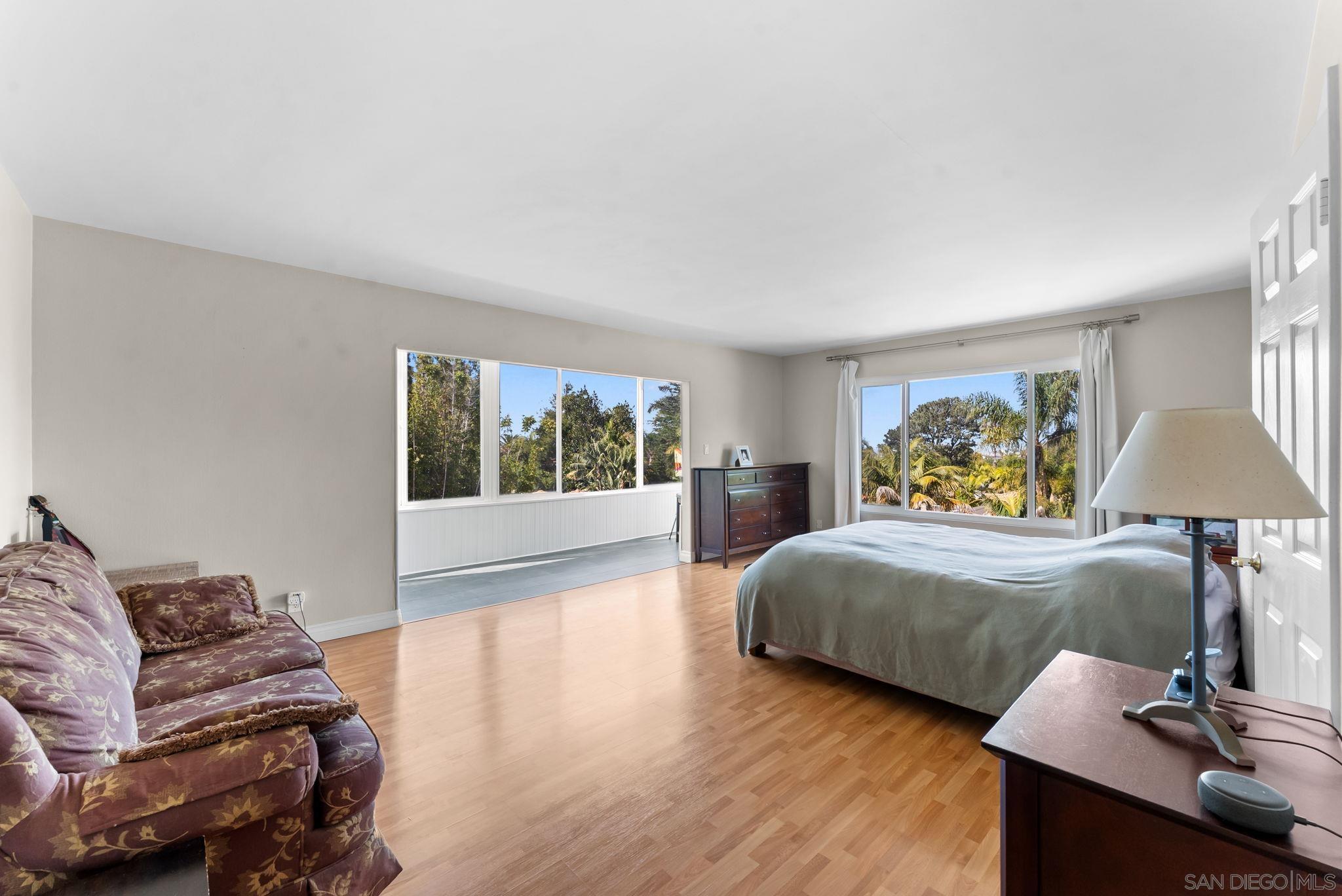 Detail Gallery Image 20 of 35 For 2360  Torrey Pines Rd  #28,  La Jolla,  CA 92037 - 3 Beds | 2 Baths