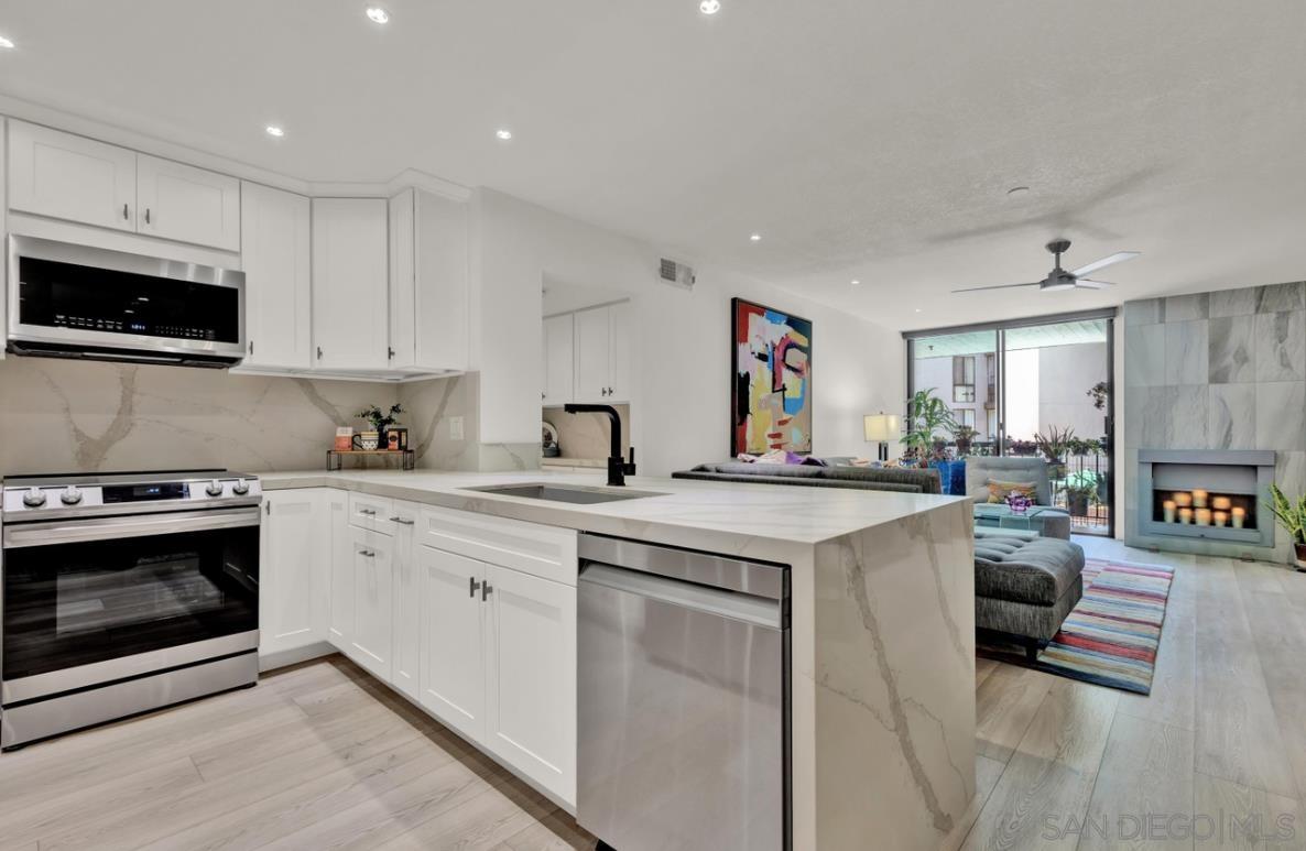 Detail Gallery Image 21 of 58 For 750  State St  205, San Diego,  CA 92101 - 2 Beds | 2 Baths