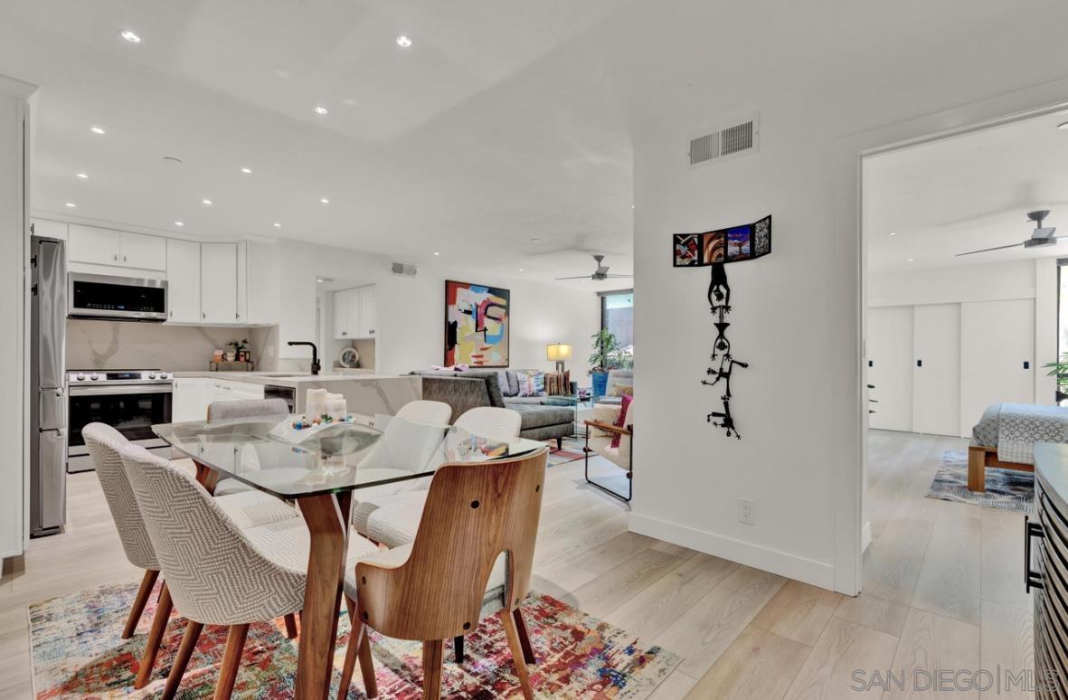 Detail Gallery Image 5 of 58 For 750  State St  205, San Diego,  CA 92101 - 2 Beds | 2 Baths