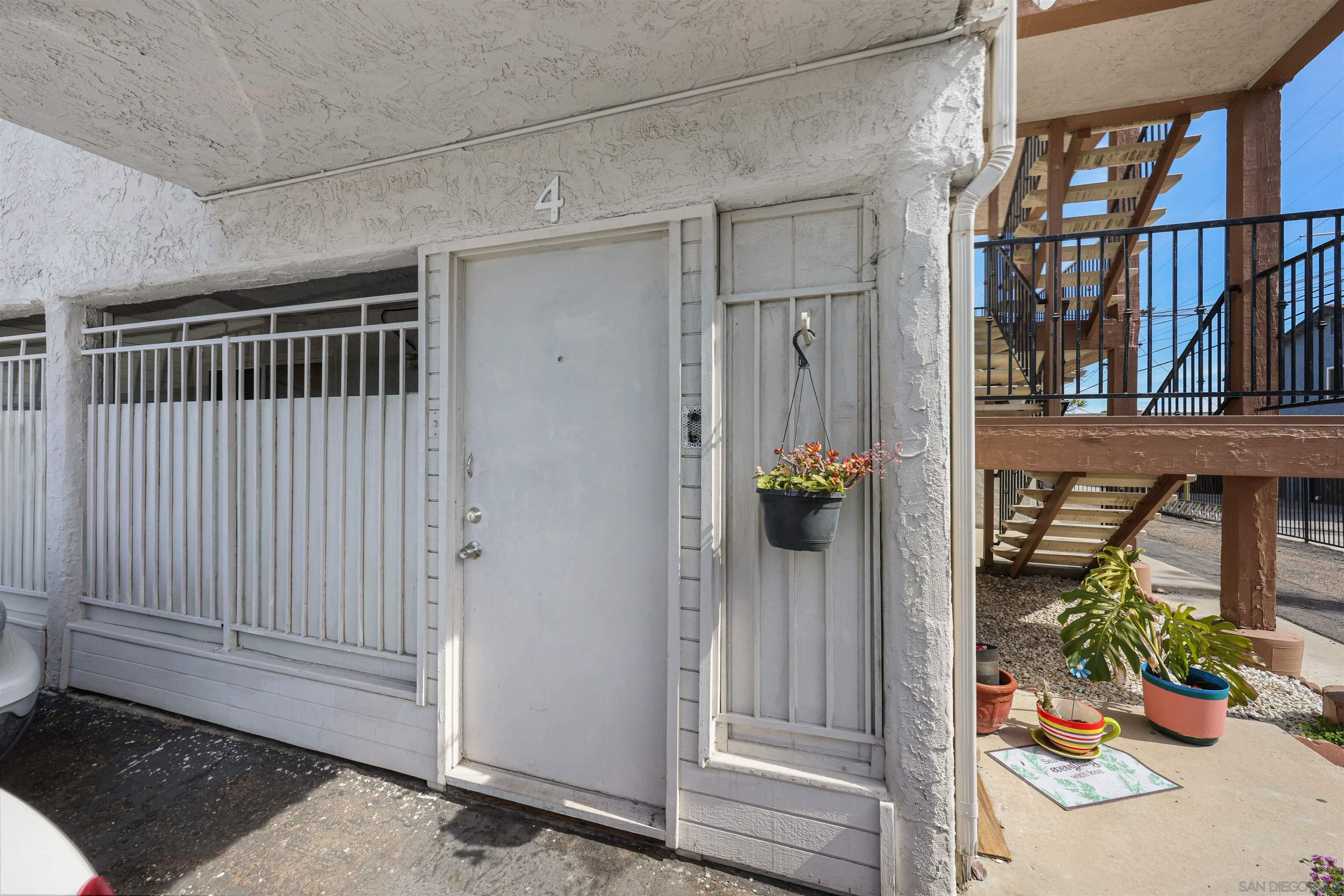 Detail Gallery Image 15 of 15 For 3029  Broadway  #4,  San Diego,  CA 92102 - 2 Beds | 1 Baths