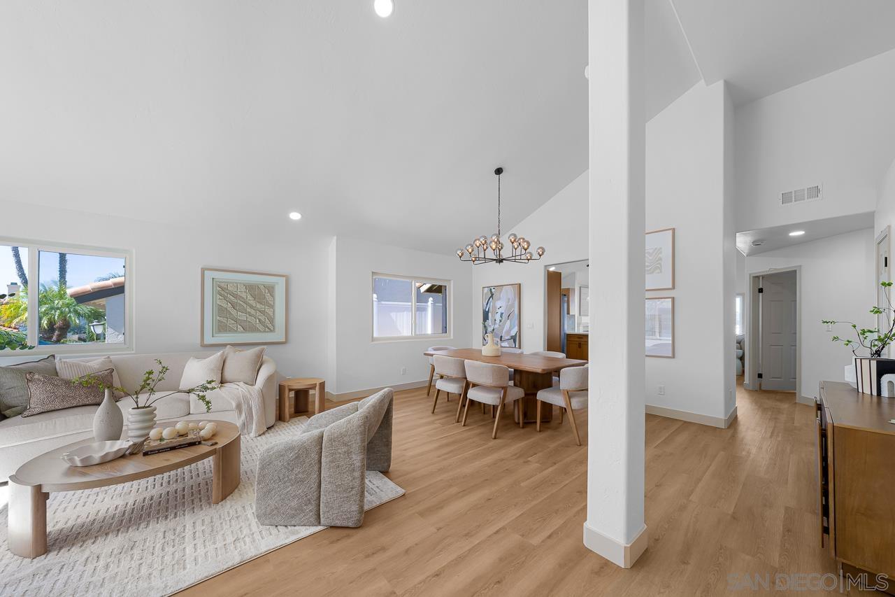 Detail Gallery Image 4 of 68 For 5364  Dressage Dr, Bonita,  CA 91902 - 4 Beds | 4 Baths