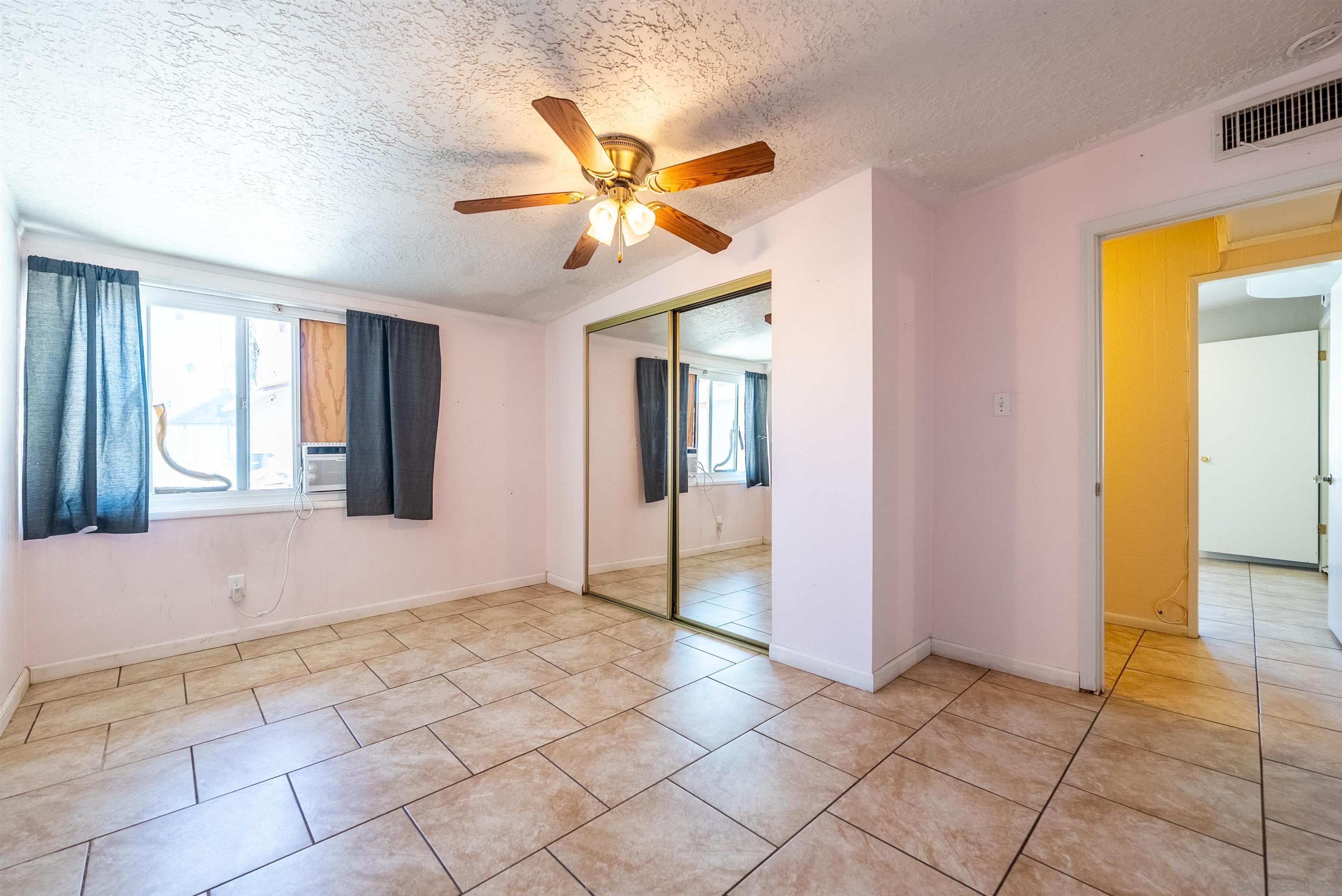 Detail Gallery Image 24 of 36 For 651  Maple, –,  CA 92250 - 6 Beds | 3 Baths