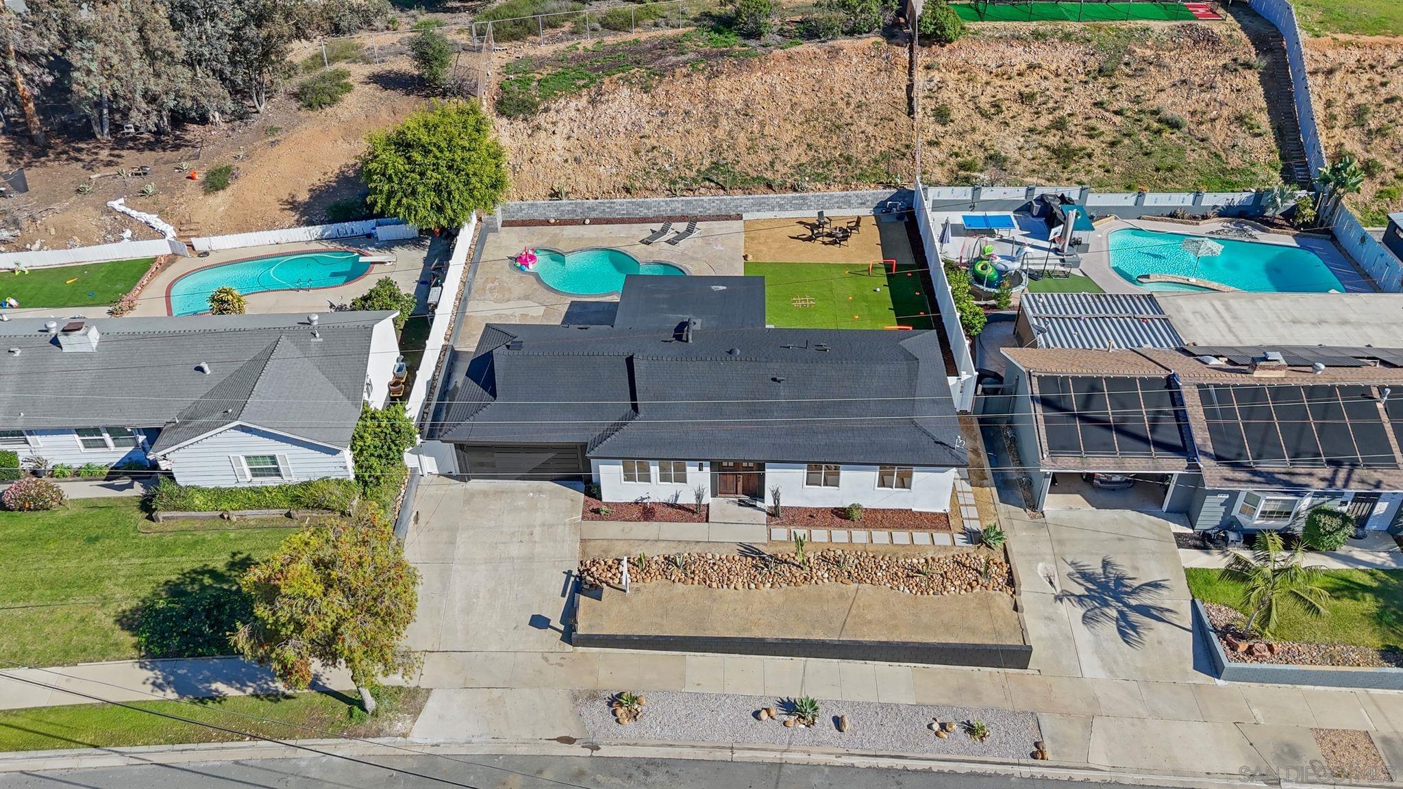 Detail Gallery Image 34 of 36 For 157  Thrasher Way, El Cajon,  CA 92020 - 4 Beds | 2 Baths