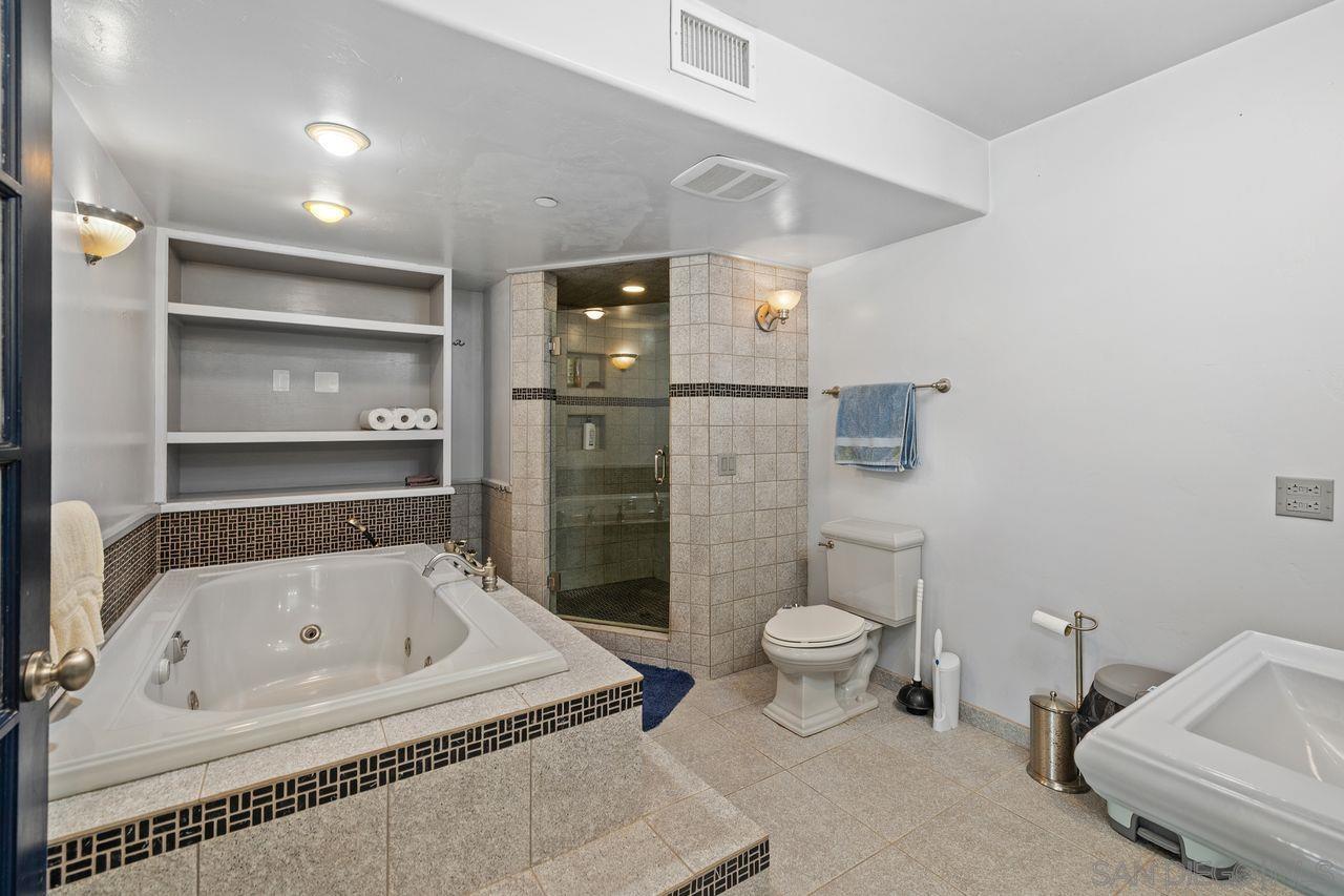 Detail Gallery Image 26 of 32 For 9545  Chestnut St, Spring Valley,  CA 91977 - 4 Beds | 3 Baths