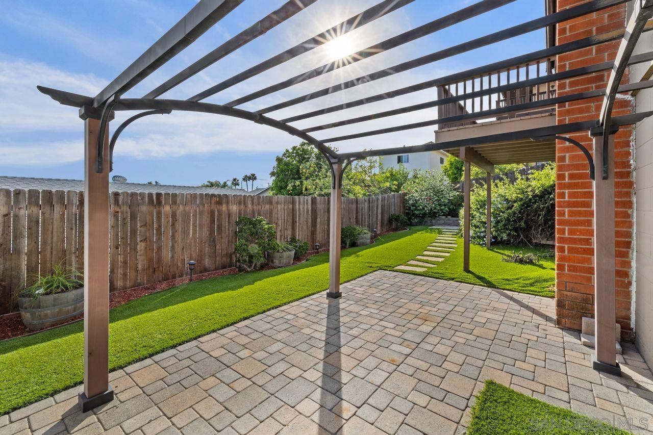 Detail Gallery Image 27 of 32 For 9545  Chestnut St, Spring Valley,  CA 91977 - 4 Beds | 3 Baths