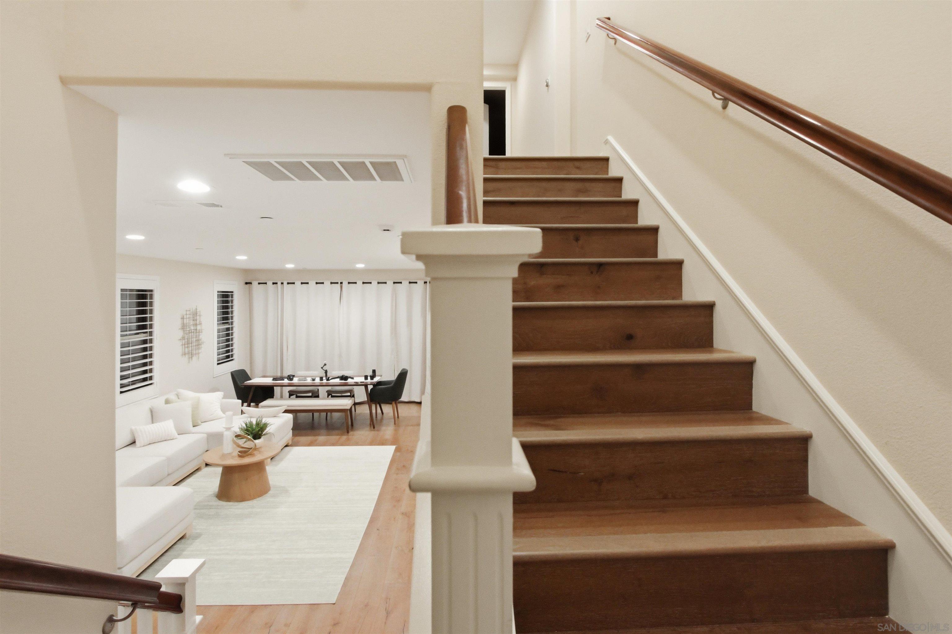 Detail Gallery Image 20 of 44 For 6741  Golden Glen Ln, San Diego,  CA 92126 - 4 Beds | 2/1 Baths