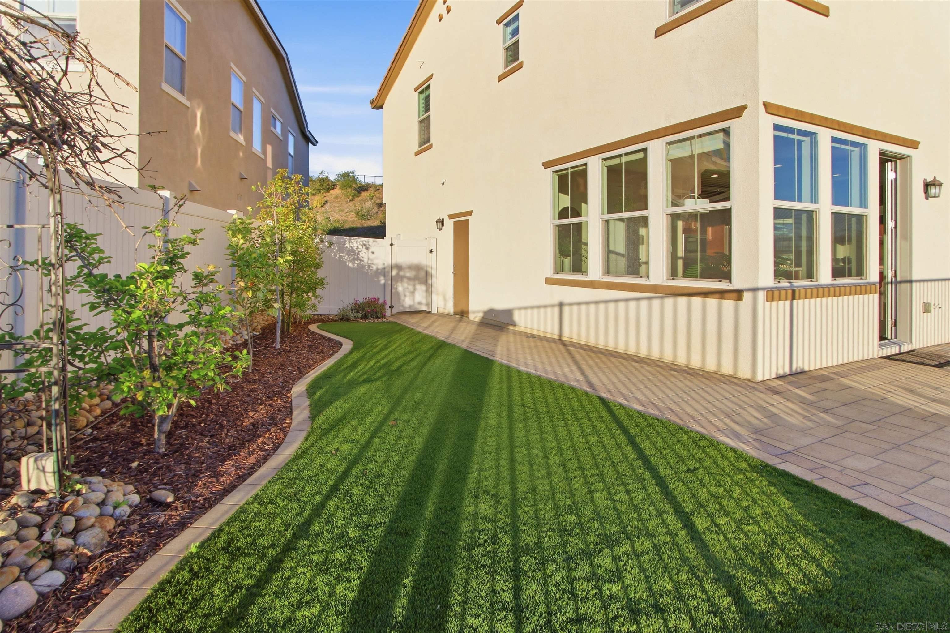 Detail Gallery Image 39 of 44 For 6741  Golden Glen Ln, San Diego,  CA 92126 - 4 Beds | 2/1 Baths