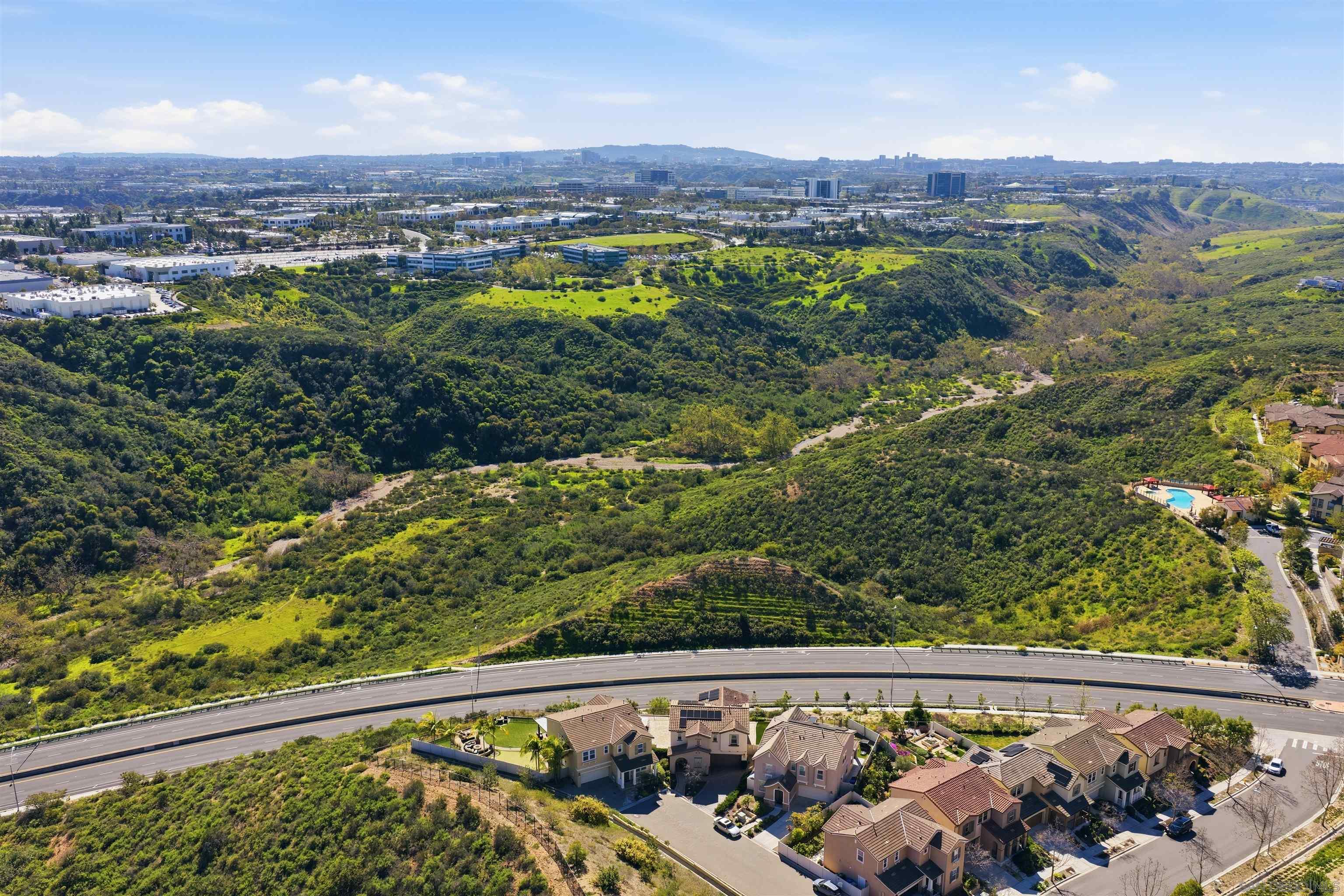 Detail Gallery Image 43 of 44 For 6741  Golden Glen Ln, San Diego,  CA 92126 - 4 Beds | 2/1 Baths