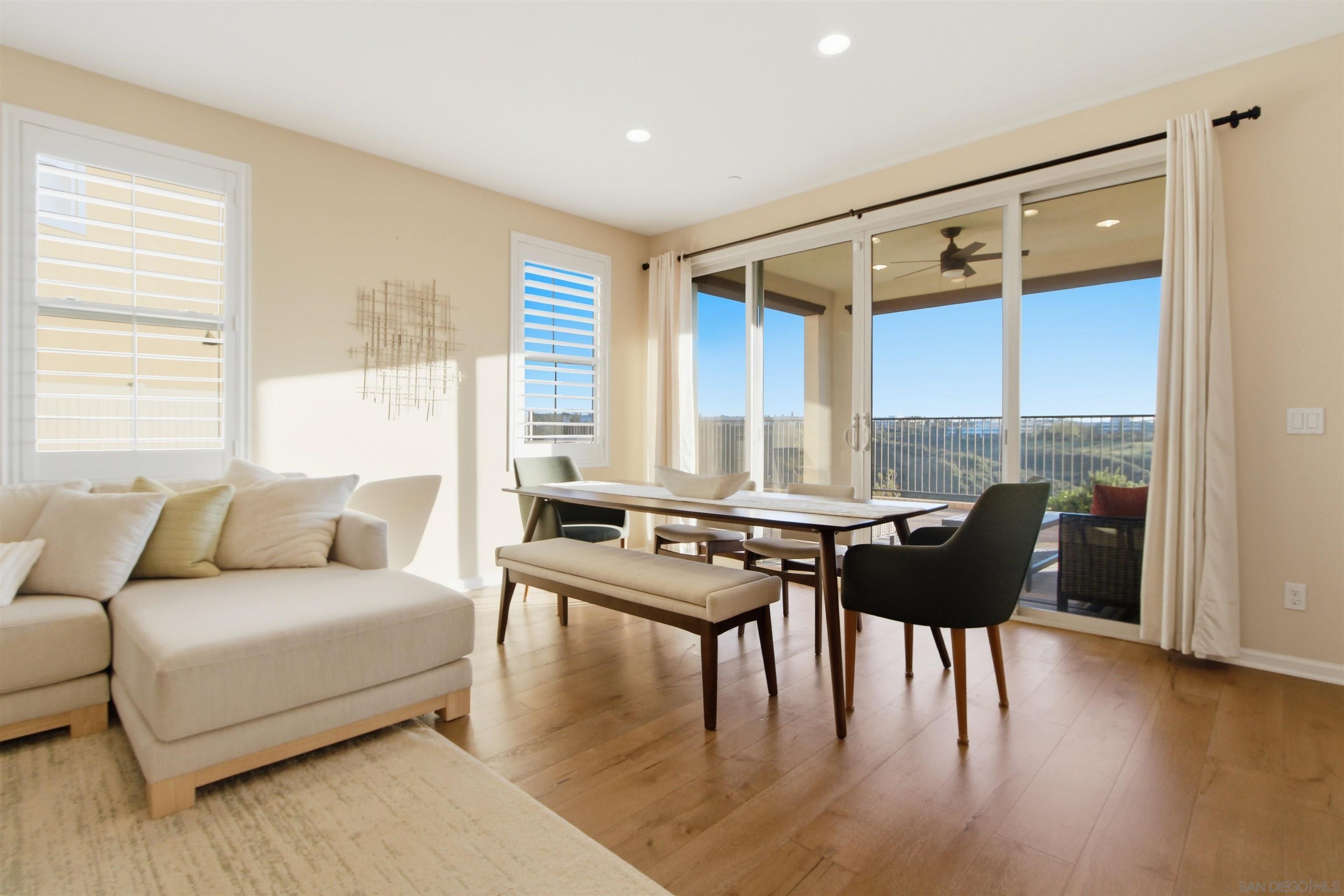 Detail Gallery Image 7 of 44 For 6741  Golden Glen Ln, San Diego,  CA 92126 - 4 Beds | 2/1 Baths