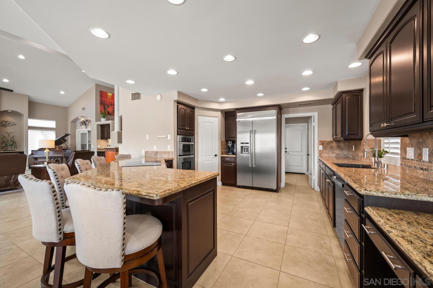 Detail Gallery Image 15 of 63 For 30325  Cove View St, Sun City,  CA 92587 - 4 Beds | 3 Baths