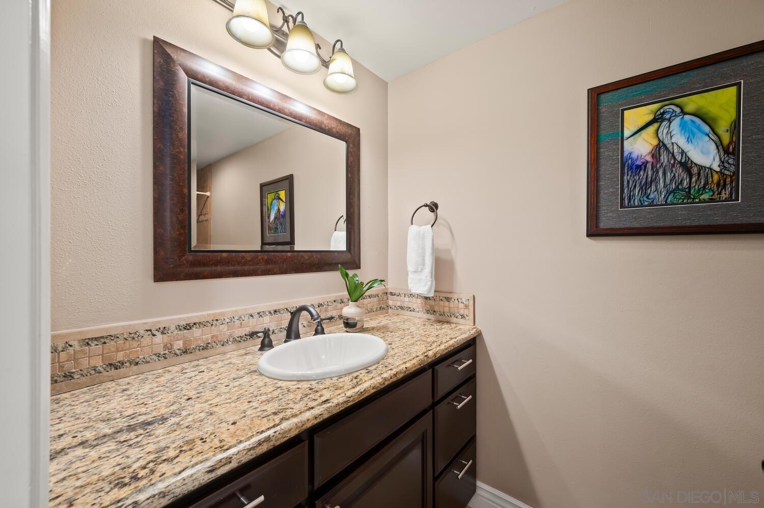 Detail Gallery Image 22 of 63 For 30325  Cove View St, Sun City,  CA 92587 - 4 Beds | 3 Baths